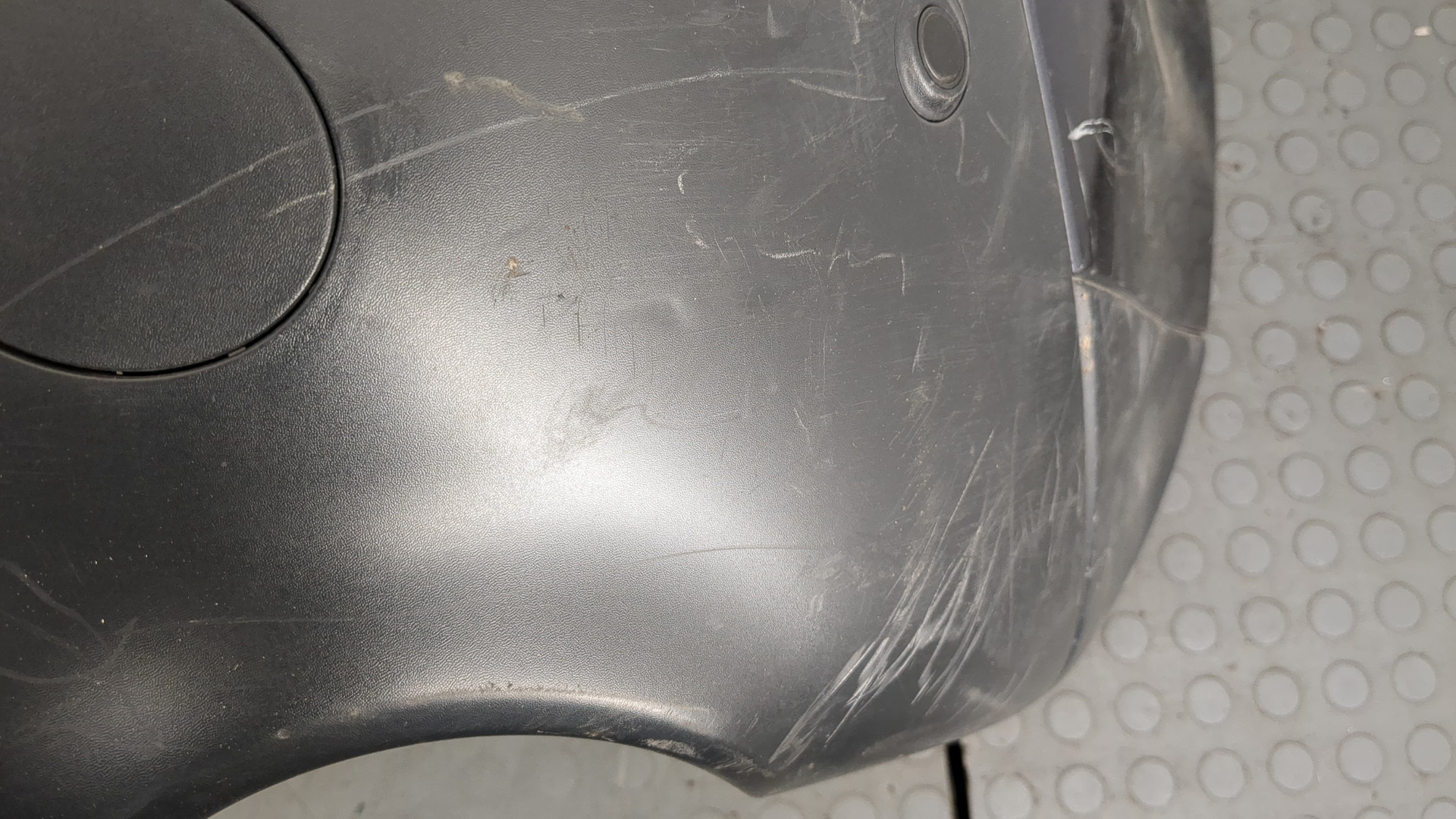 Бампер задний