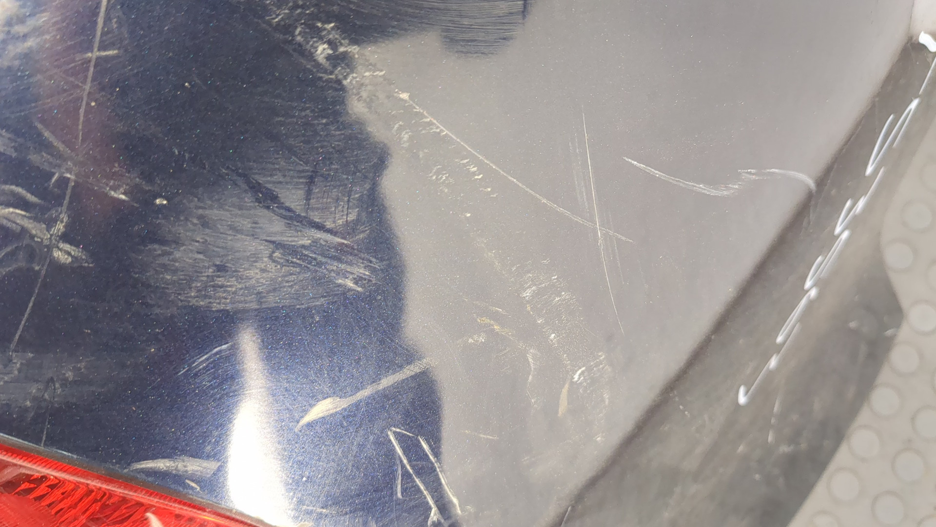 Бампер задний