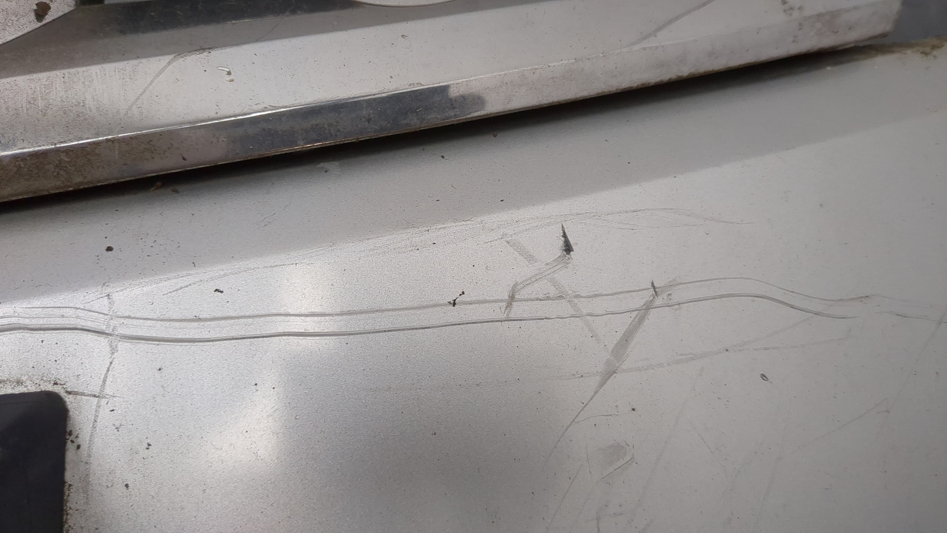 Бампер передний