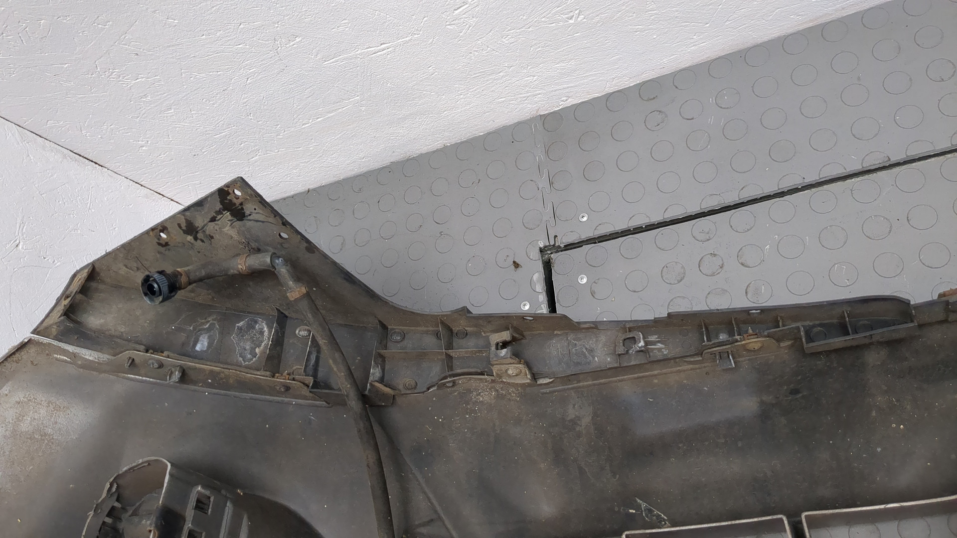 Бампер передний