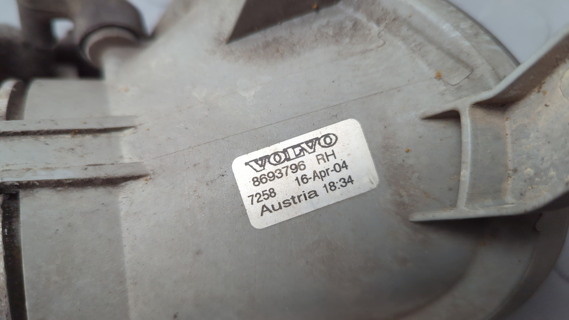 Фара противотуманная правая