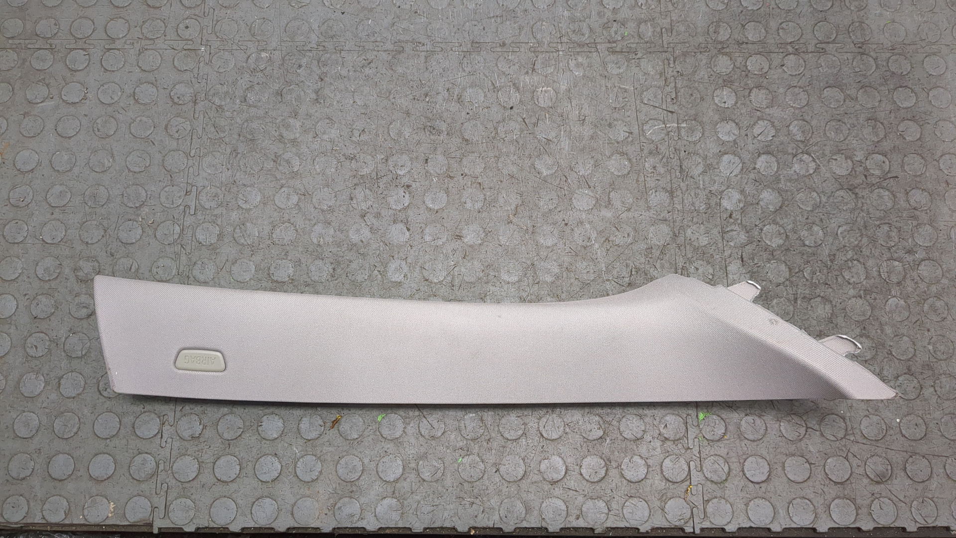 Обшивка стойки