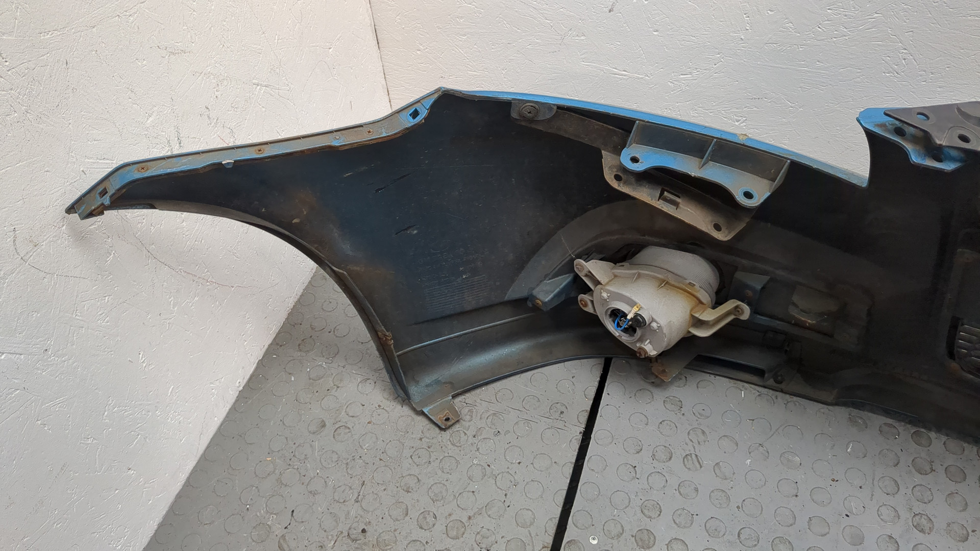 Бампер передний