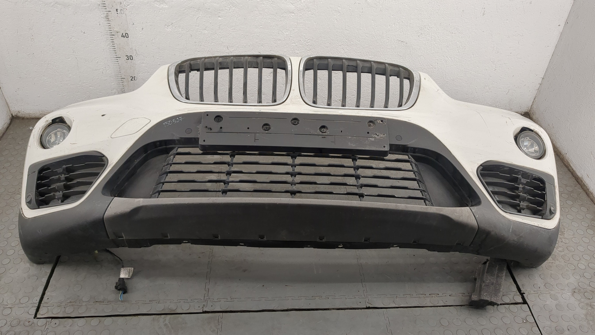 Бампер передний