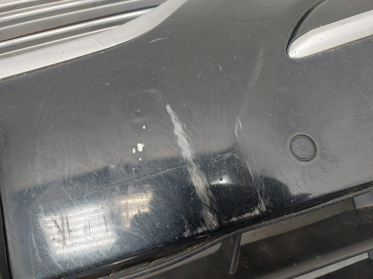 Бампер передний