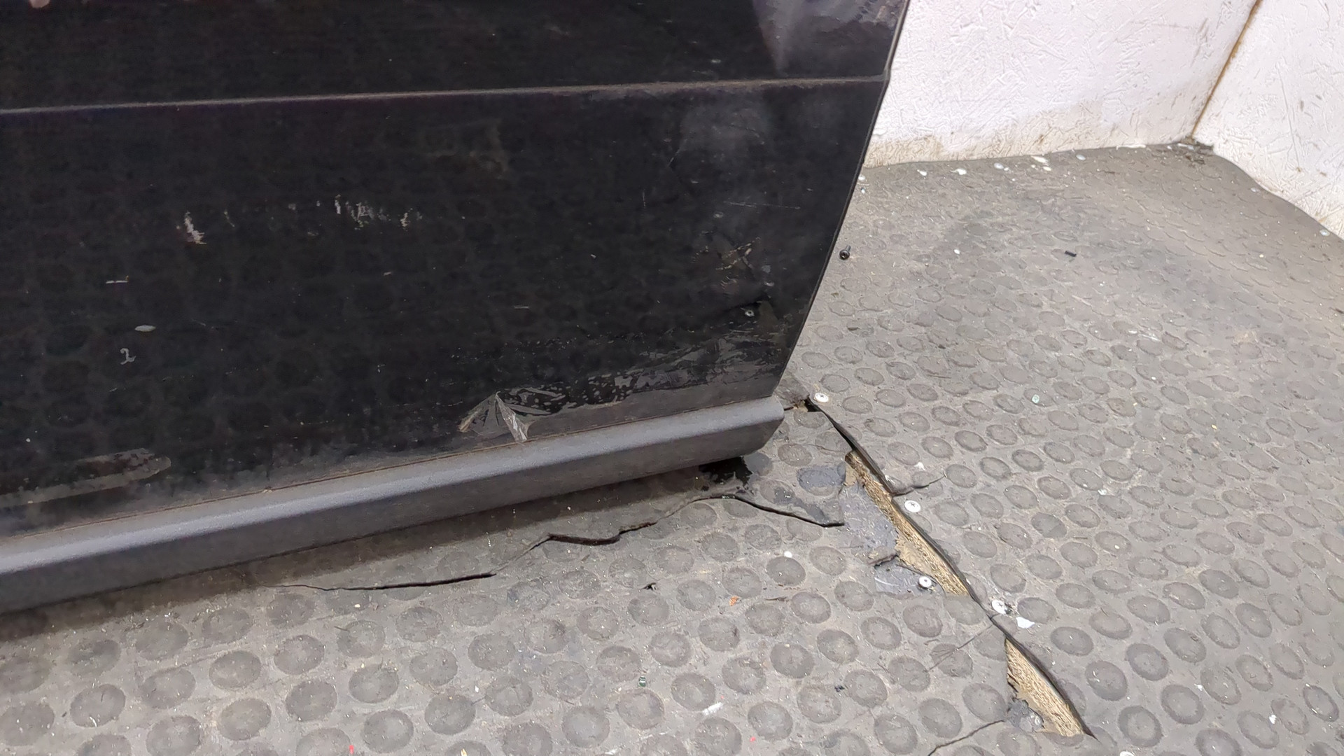 Дверь задняя правая