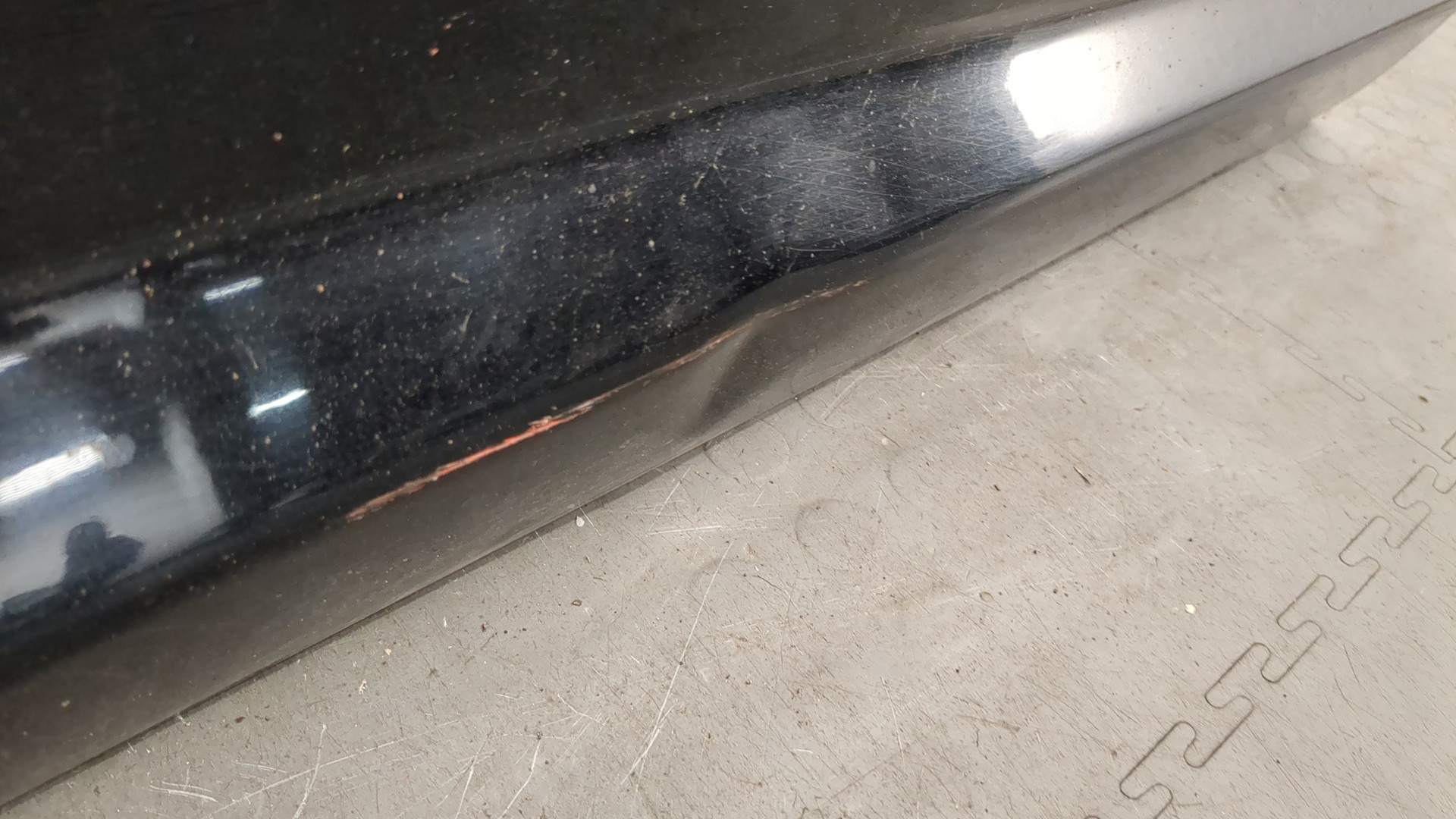 Дверь передняя левая