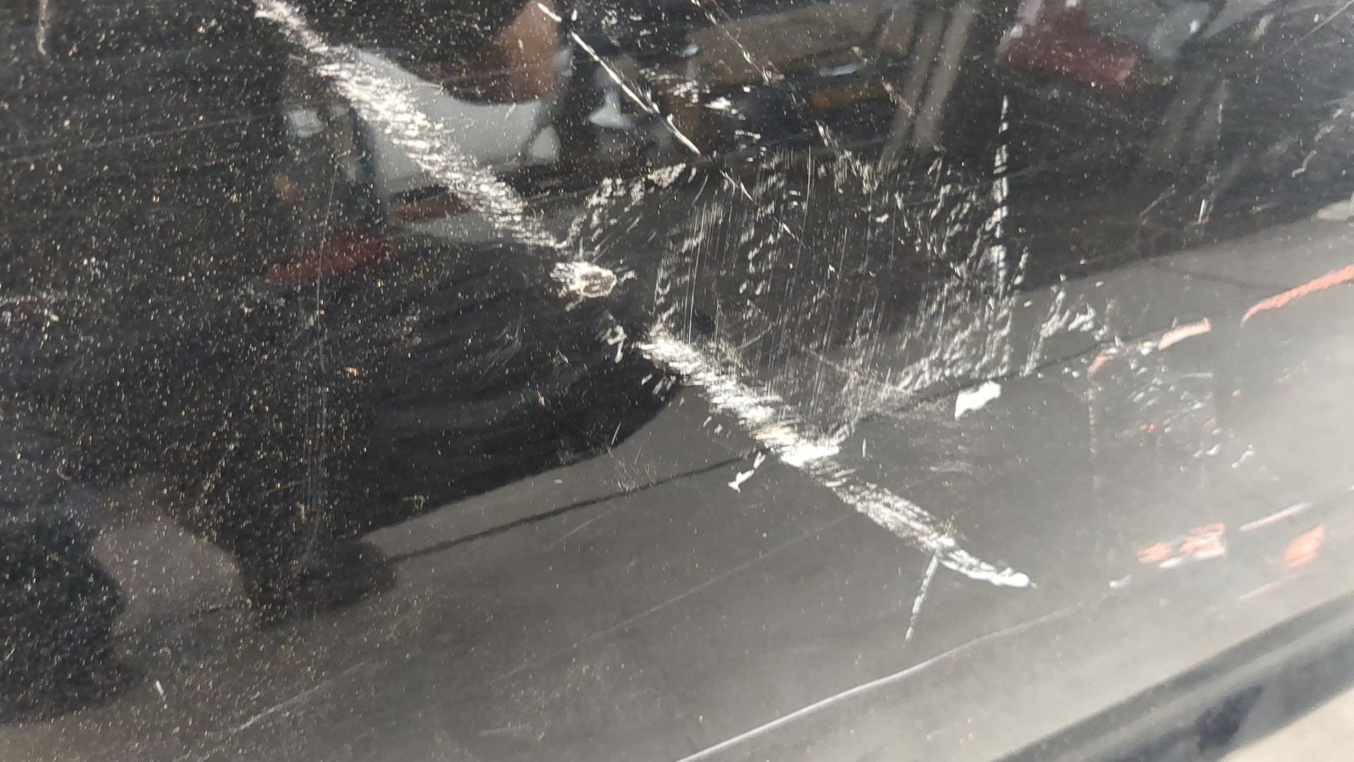 Дверь передняя левая