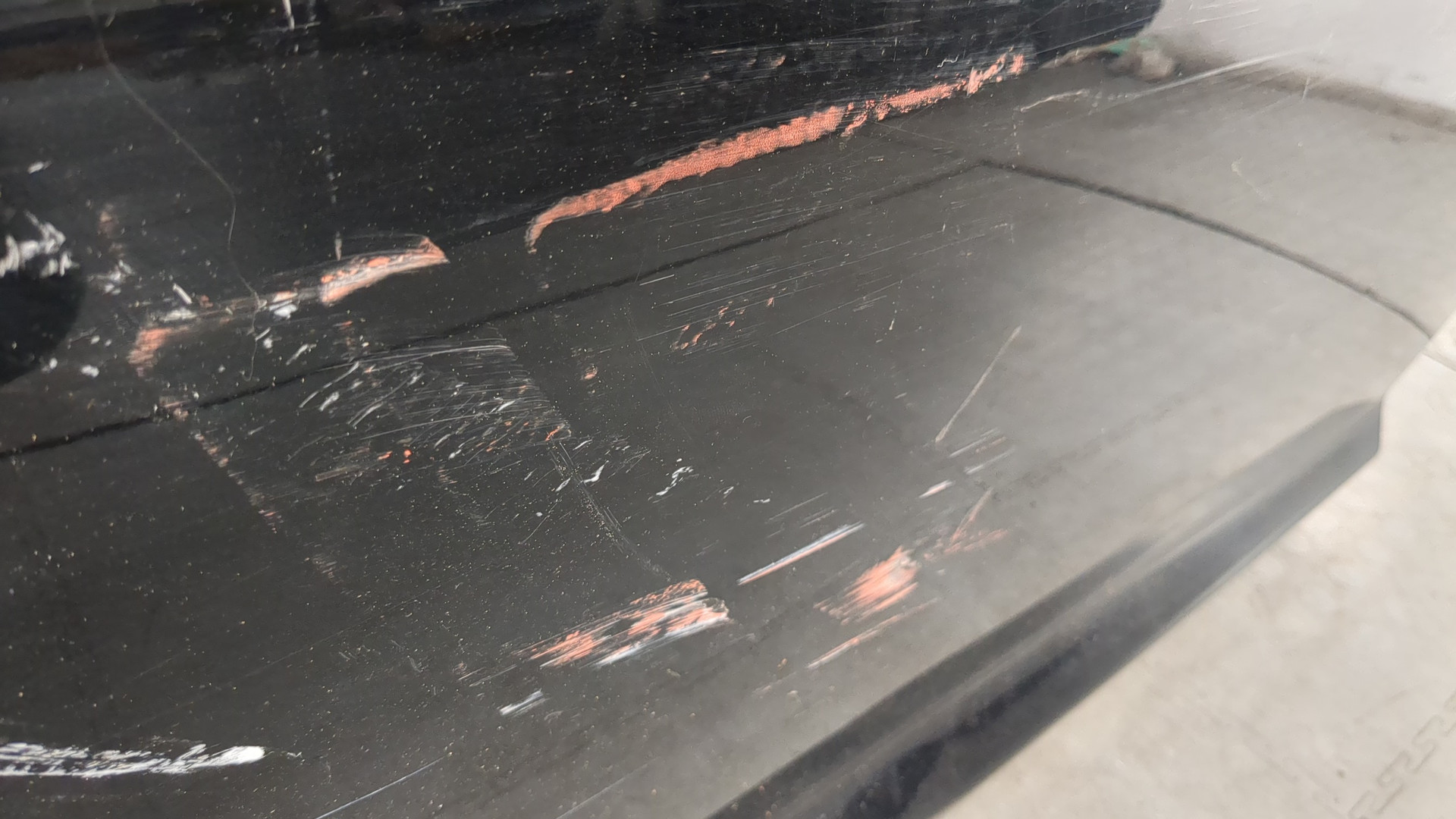 Дверь передняя левая