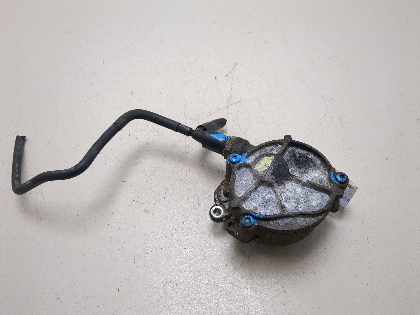 Насос вакуумный