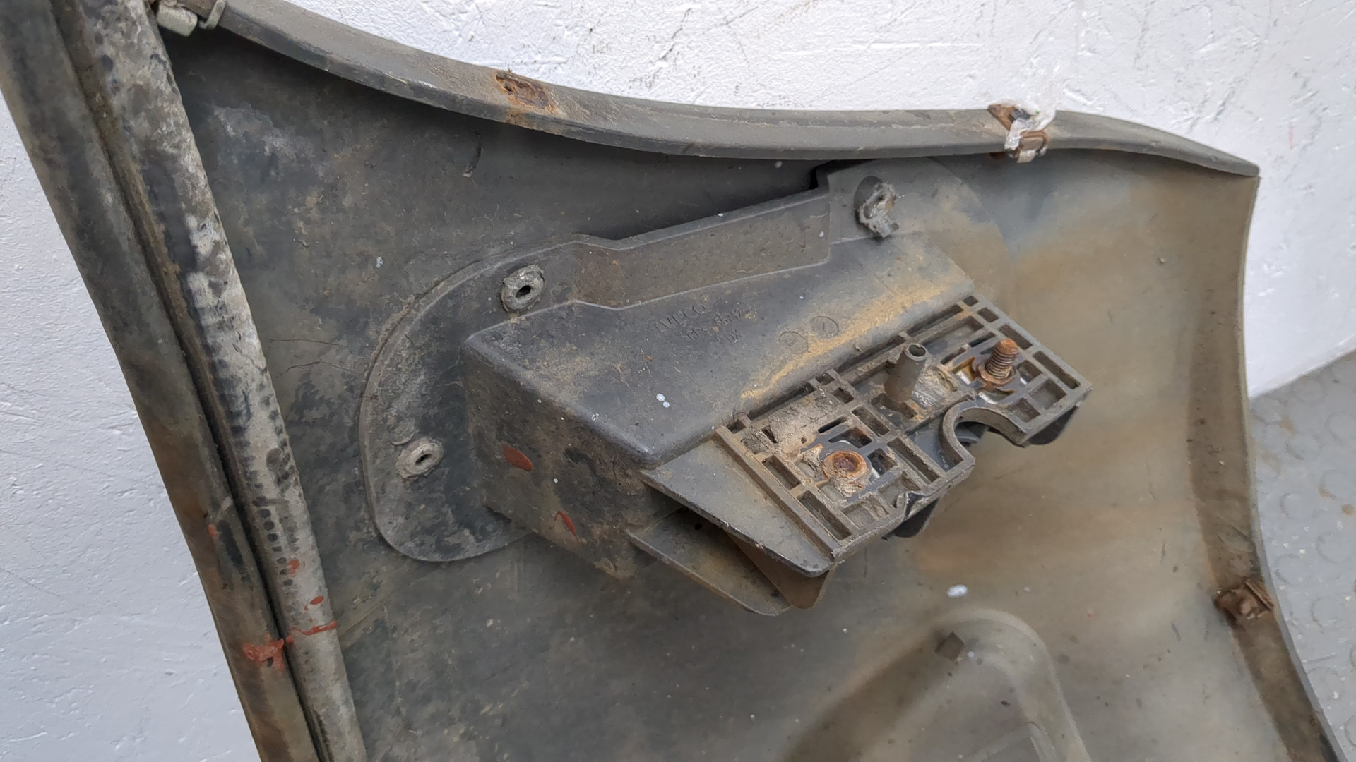 Бампер передний