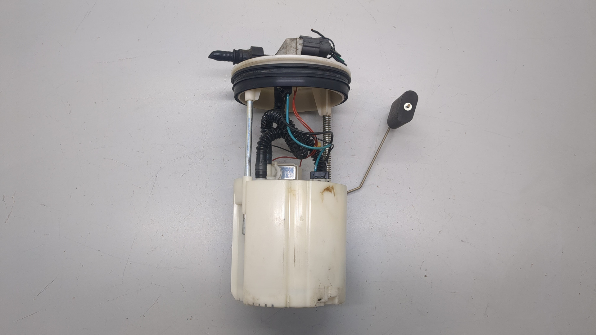 Насос топливный электрический