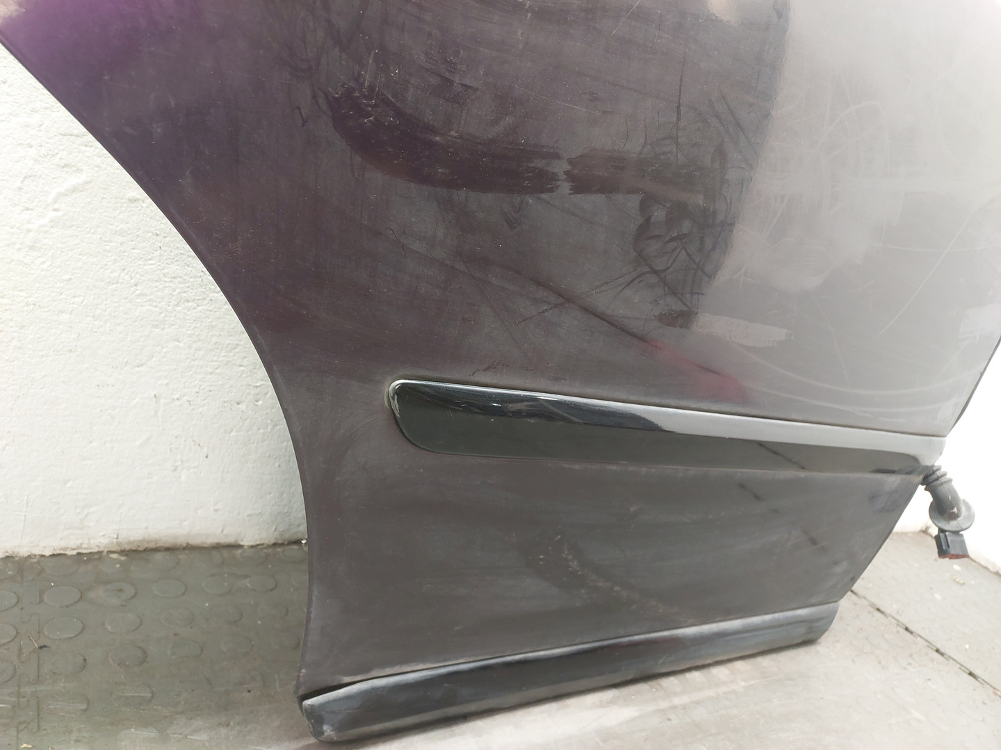 Дверь задняя правая