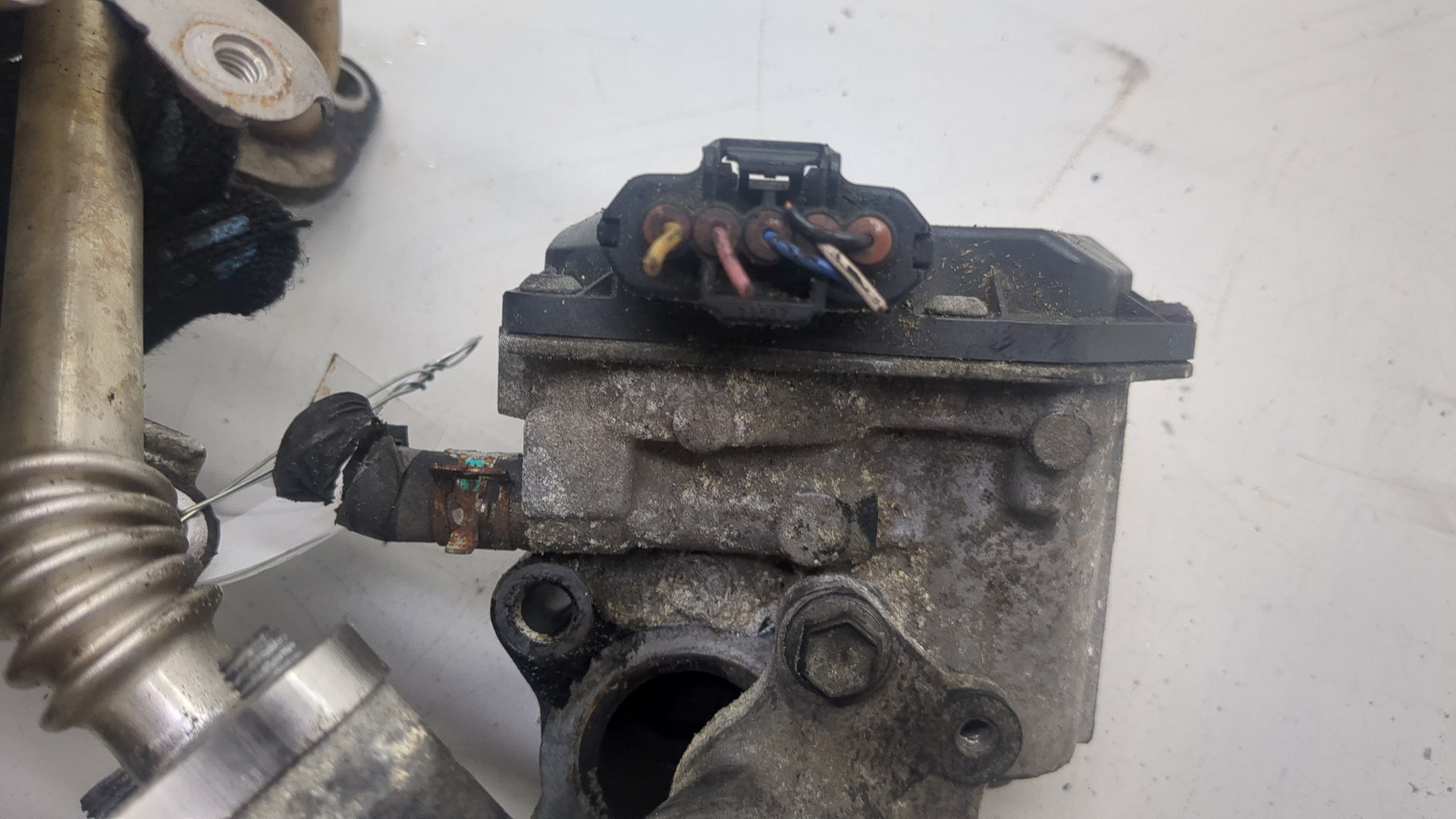 Клапан рециркуляции выхлопных газов (EGR)