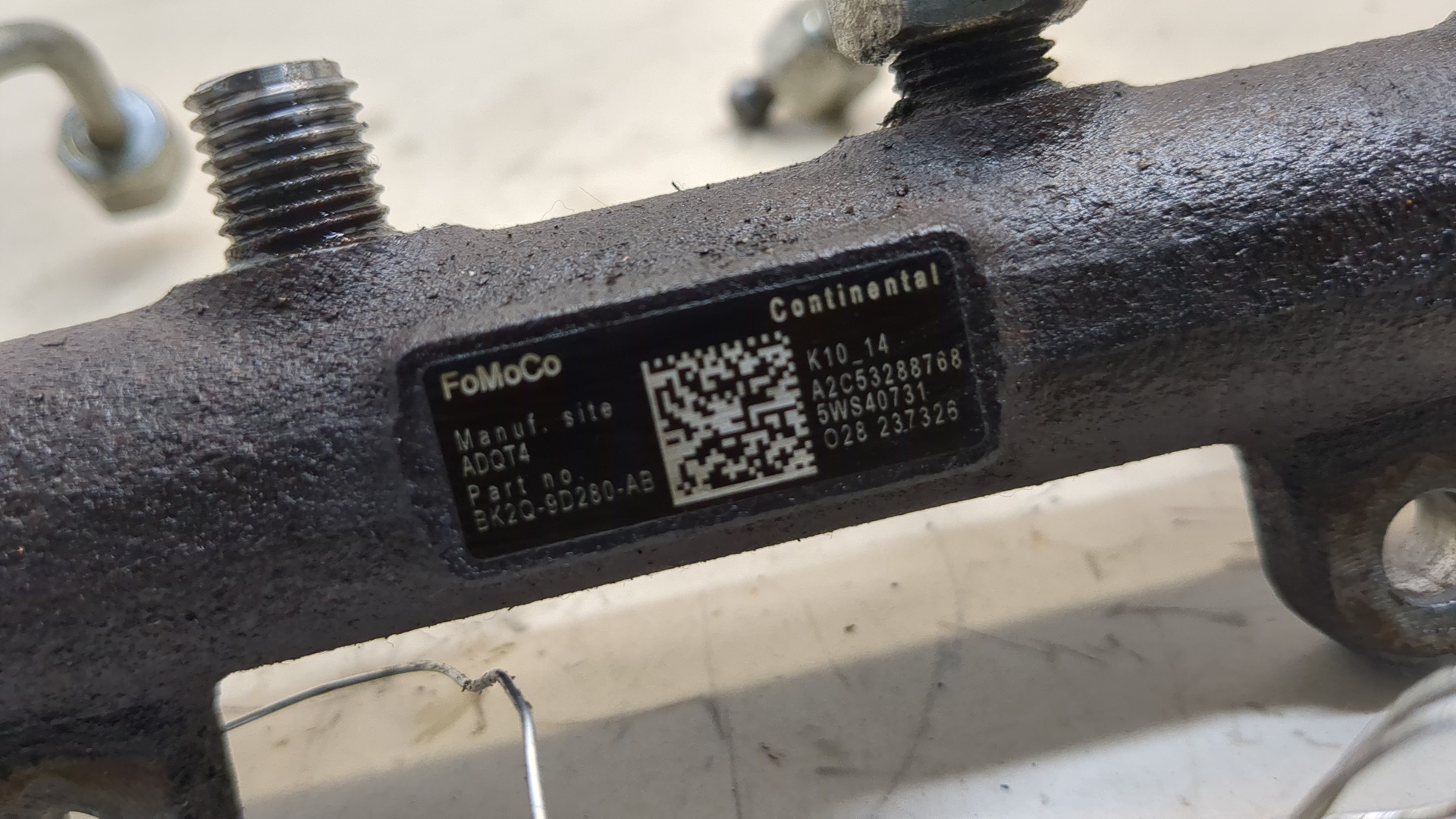 Рейка топливная (рампа)