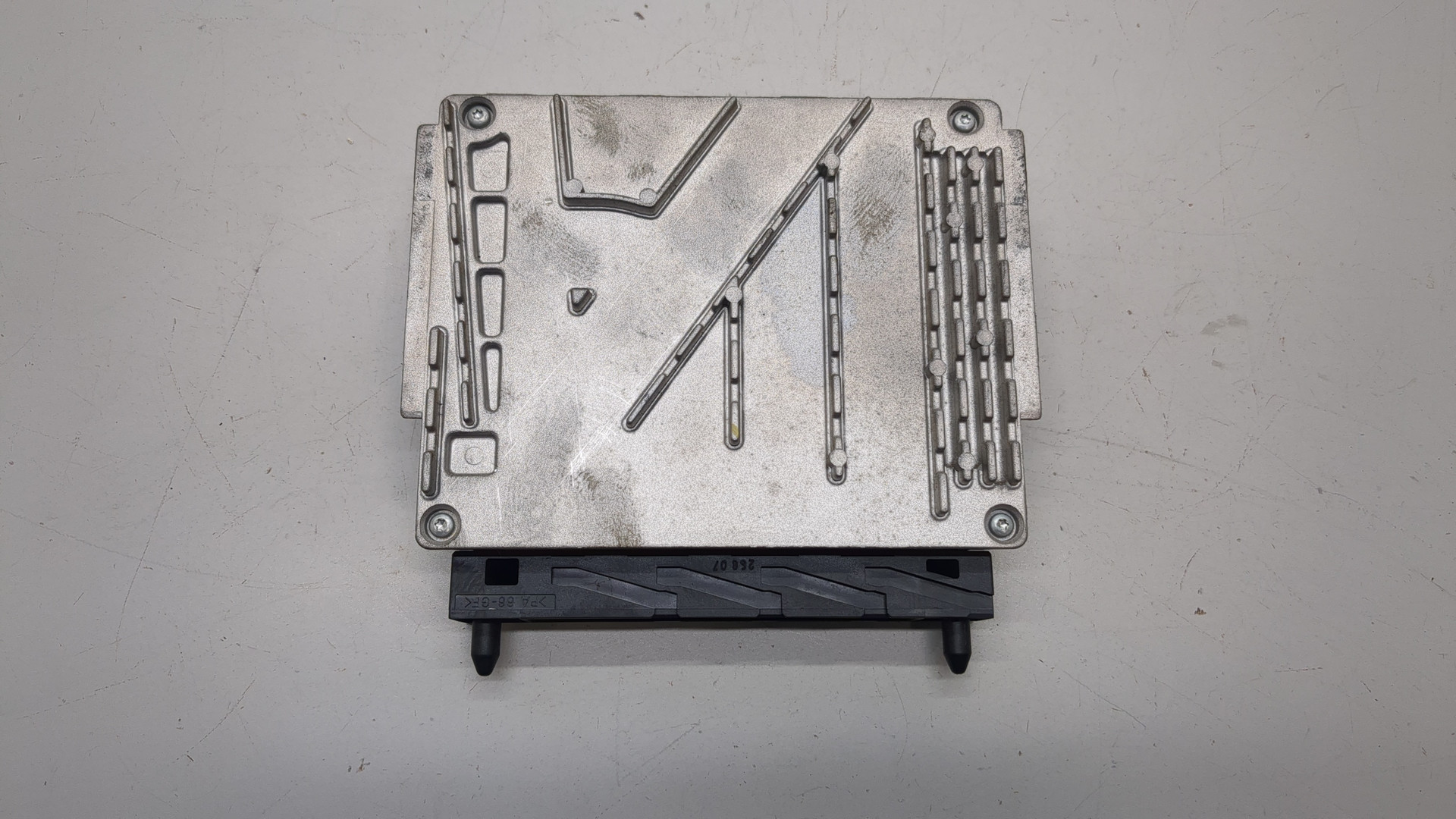 Блок управления двигателем