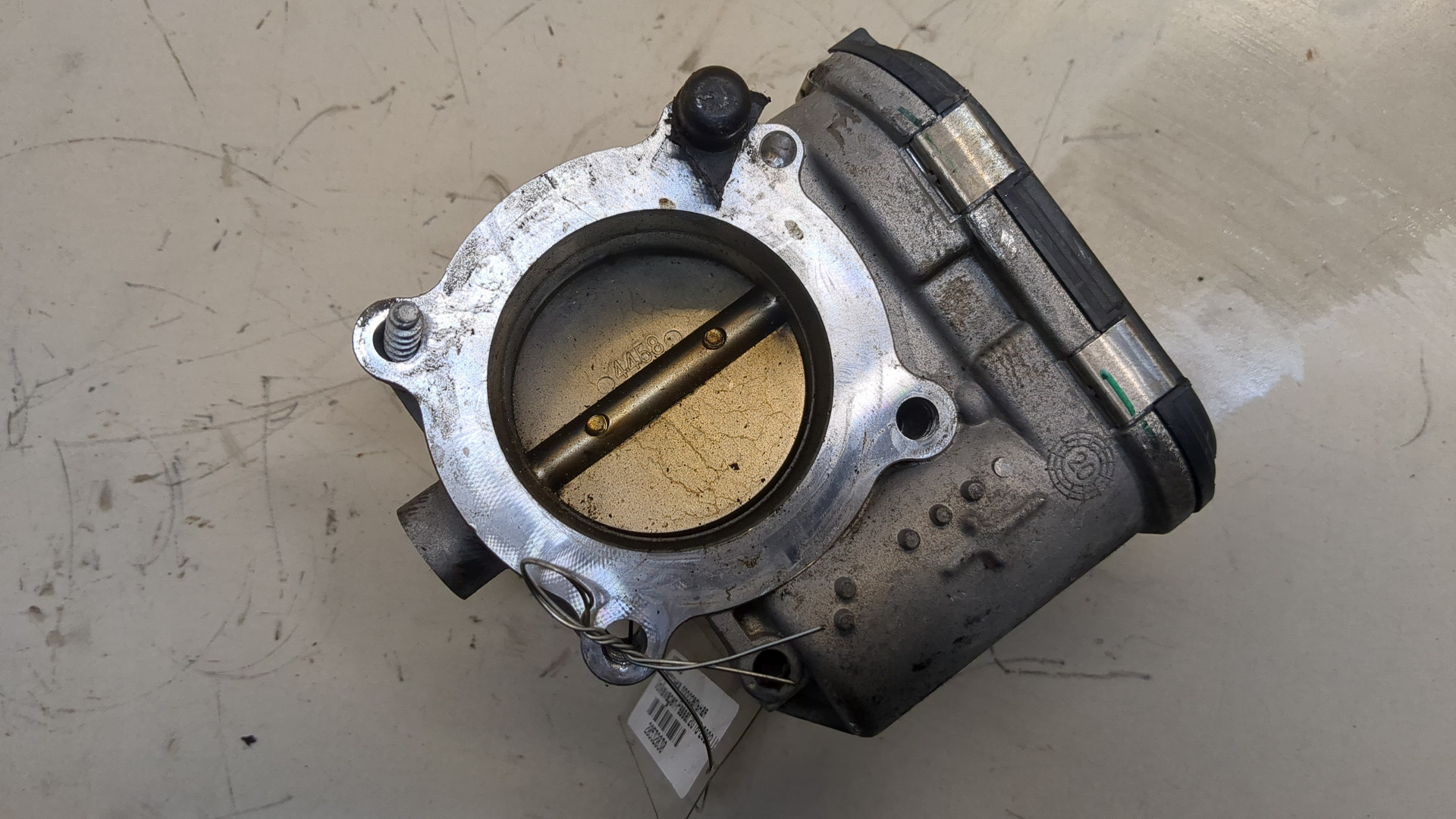 Заслонка дроссельная электрическая