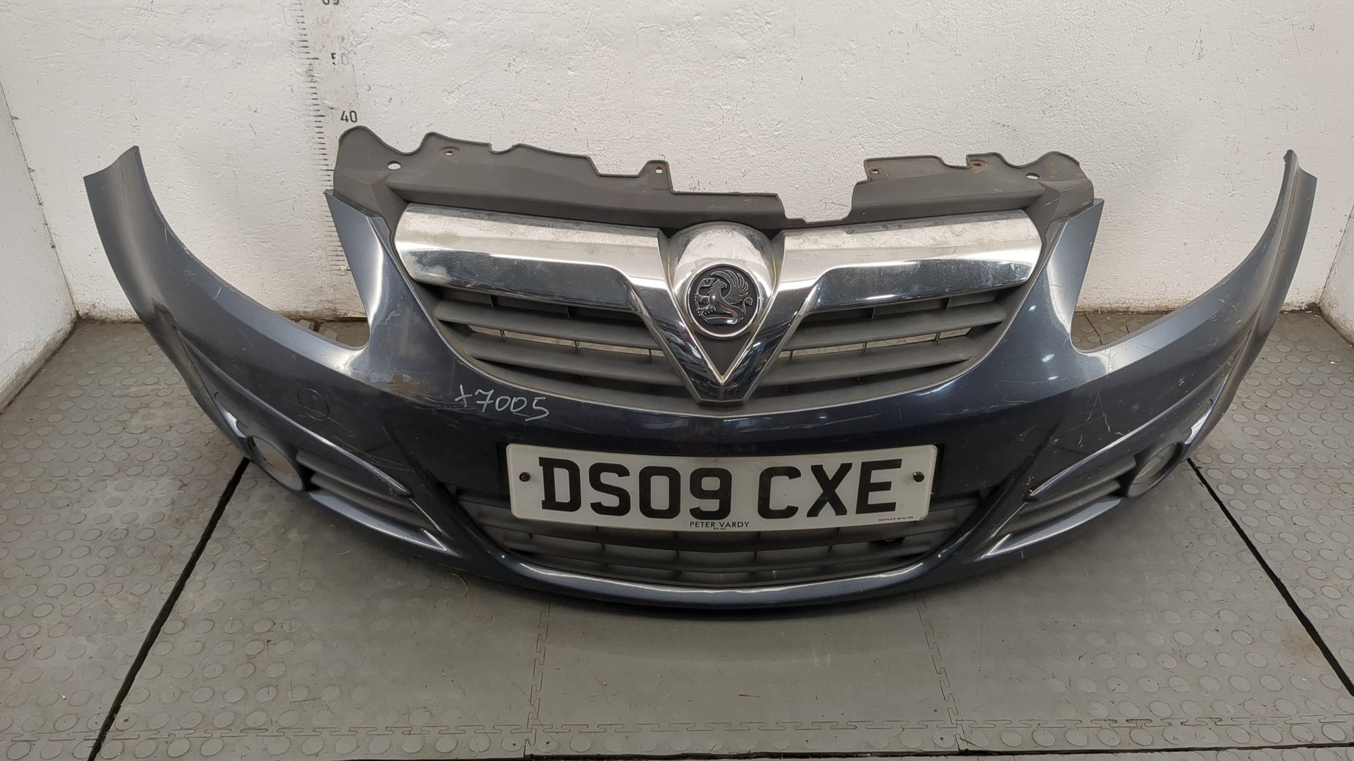 Бампер передний