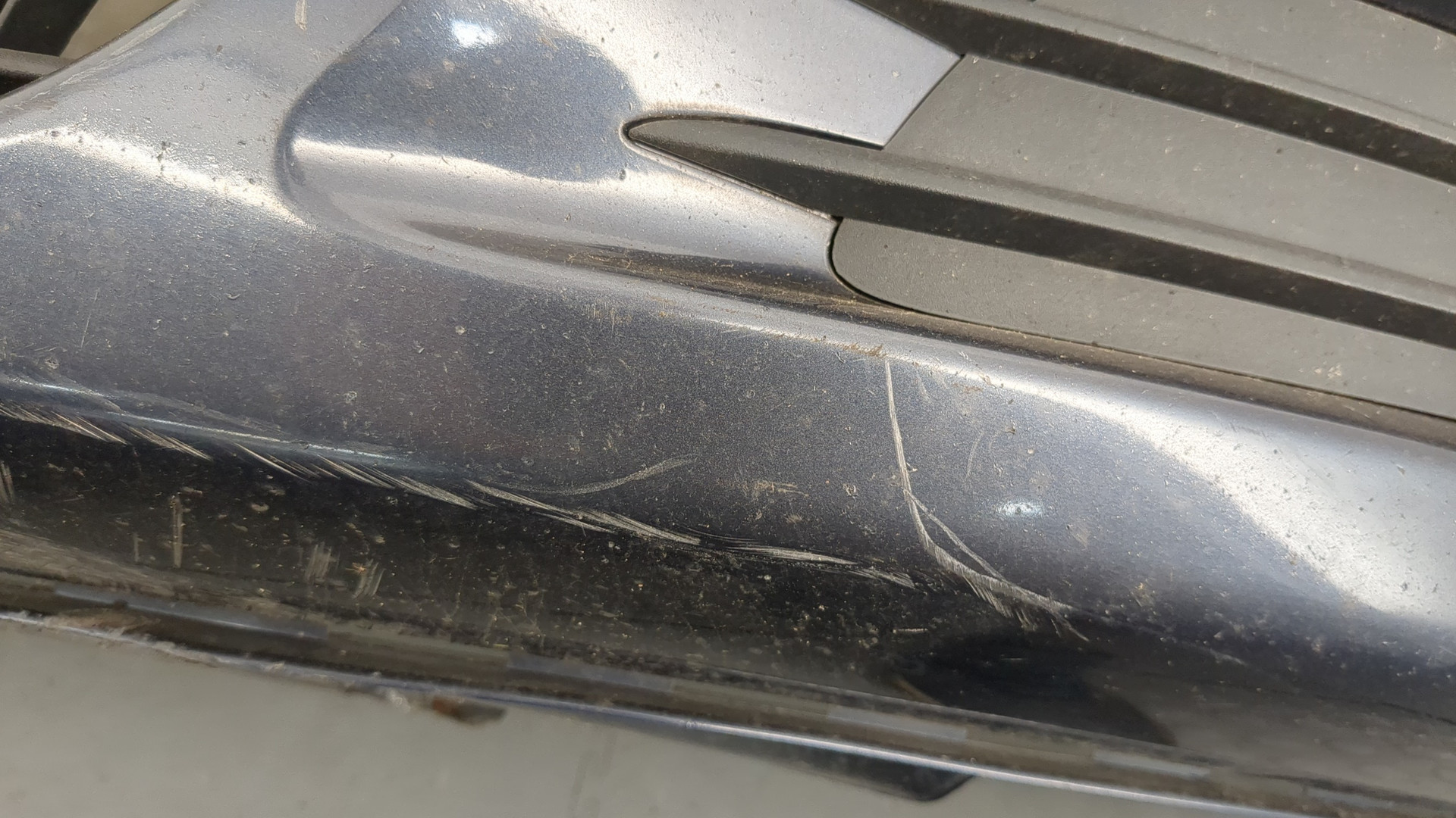 Бампер передний