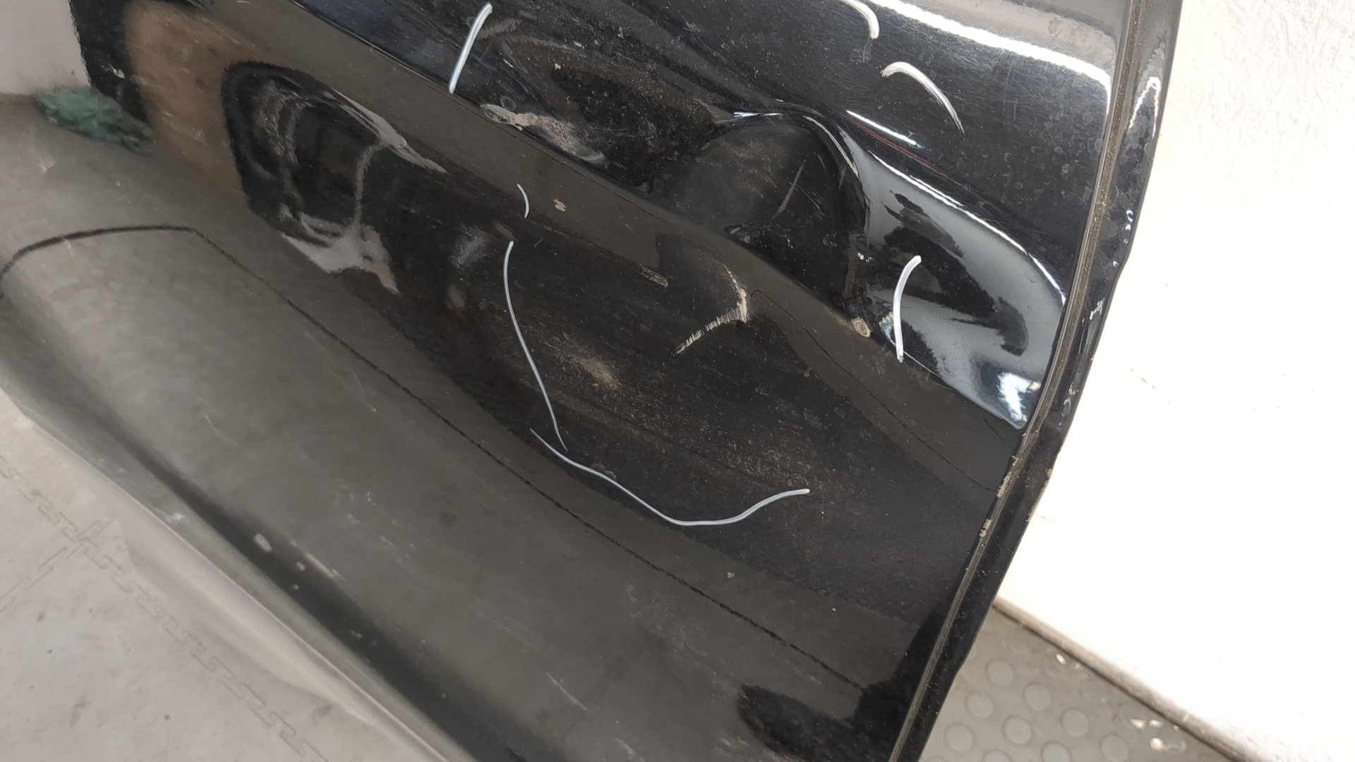 Дверь задняя правая