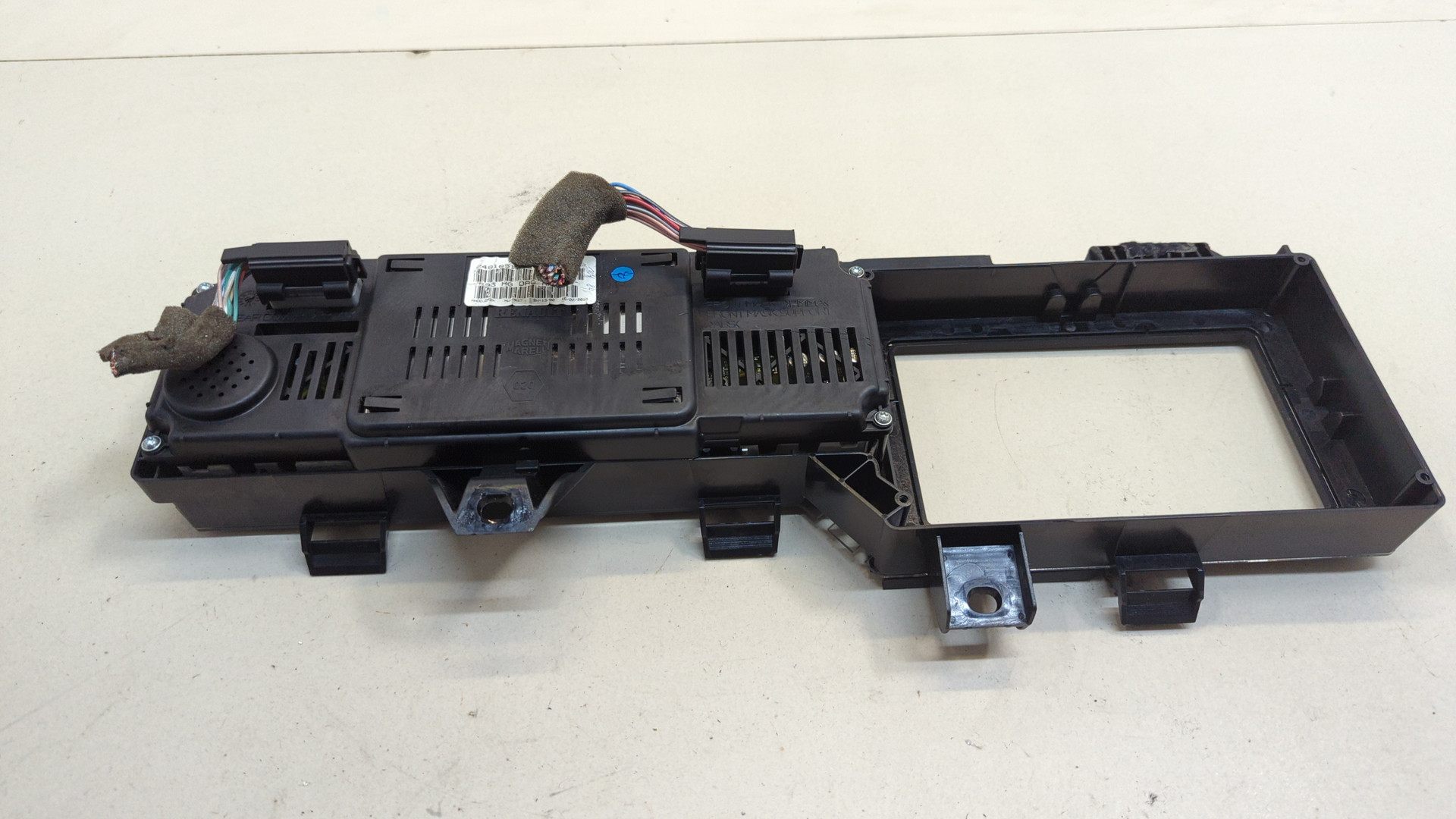 Панель приборов