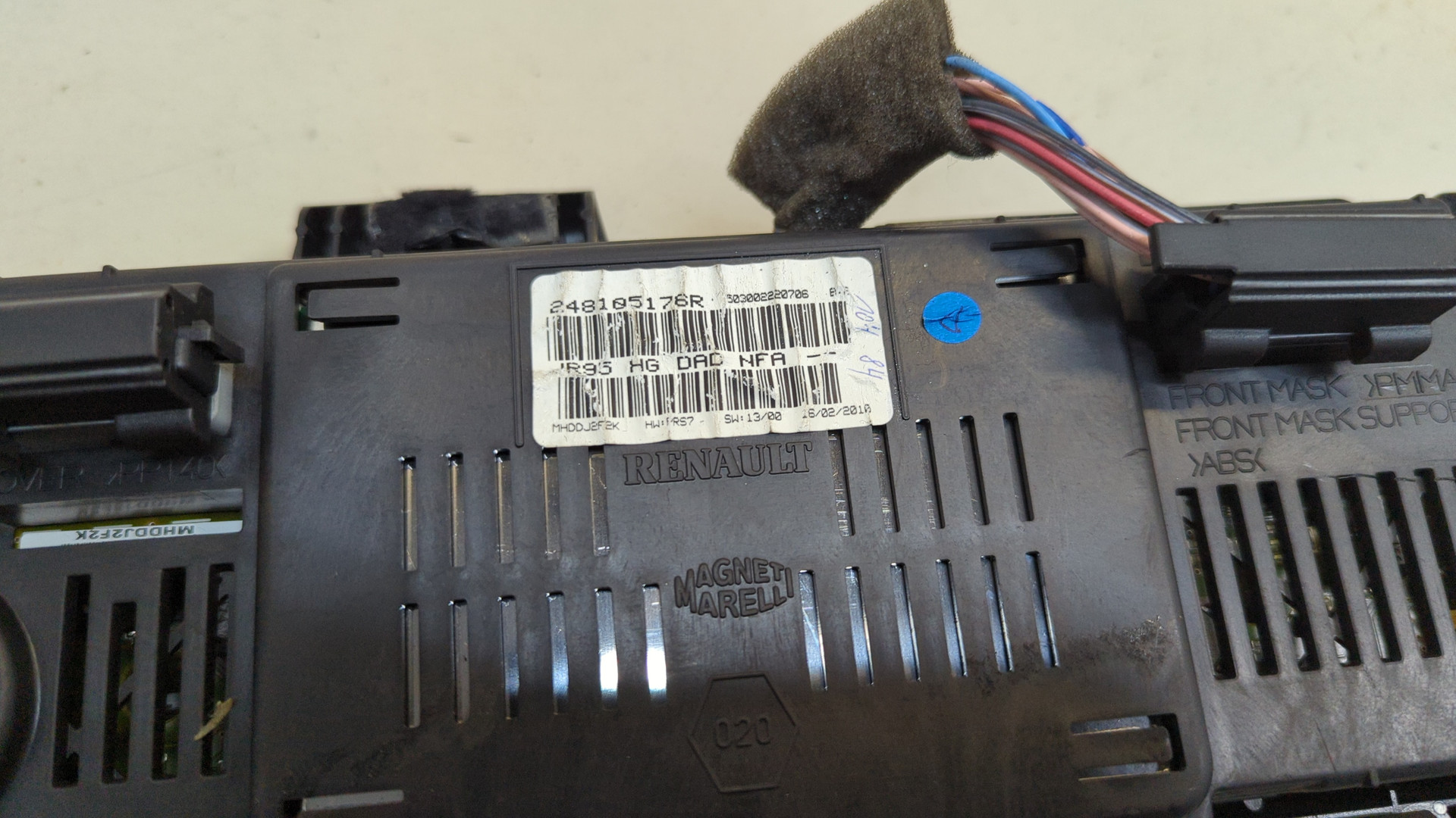 Панель приборов