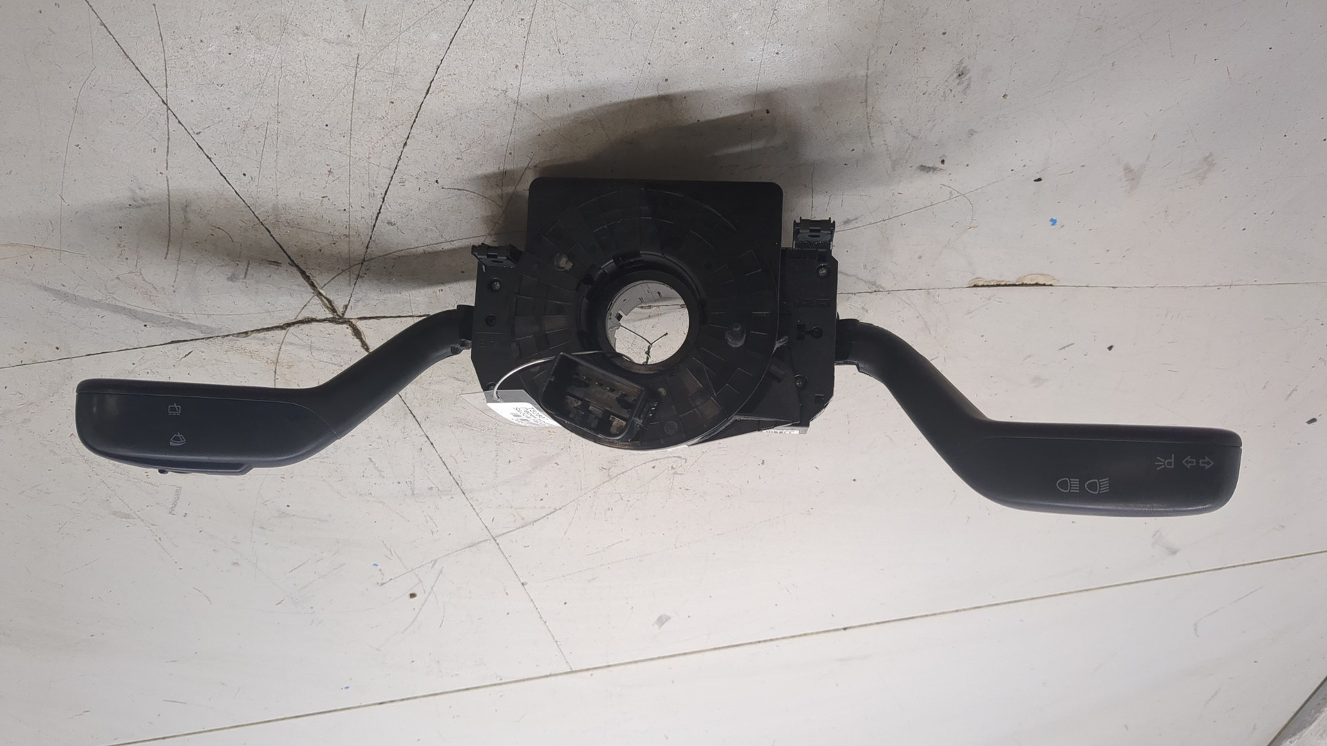 Переключатель подрулевой