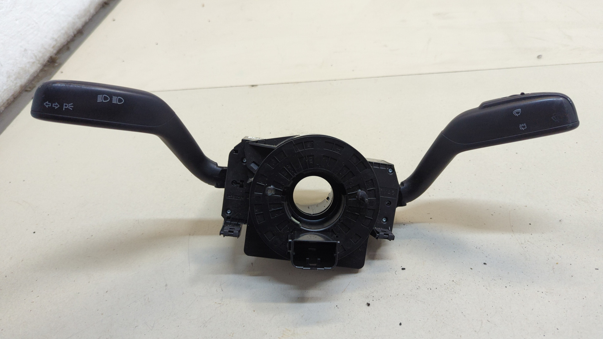 Переключатель подрулевой