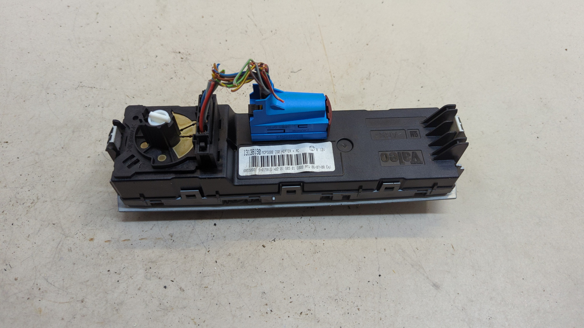 Переключатель отопителя