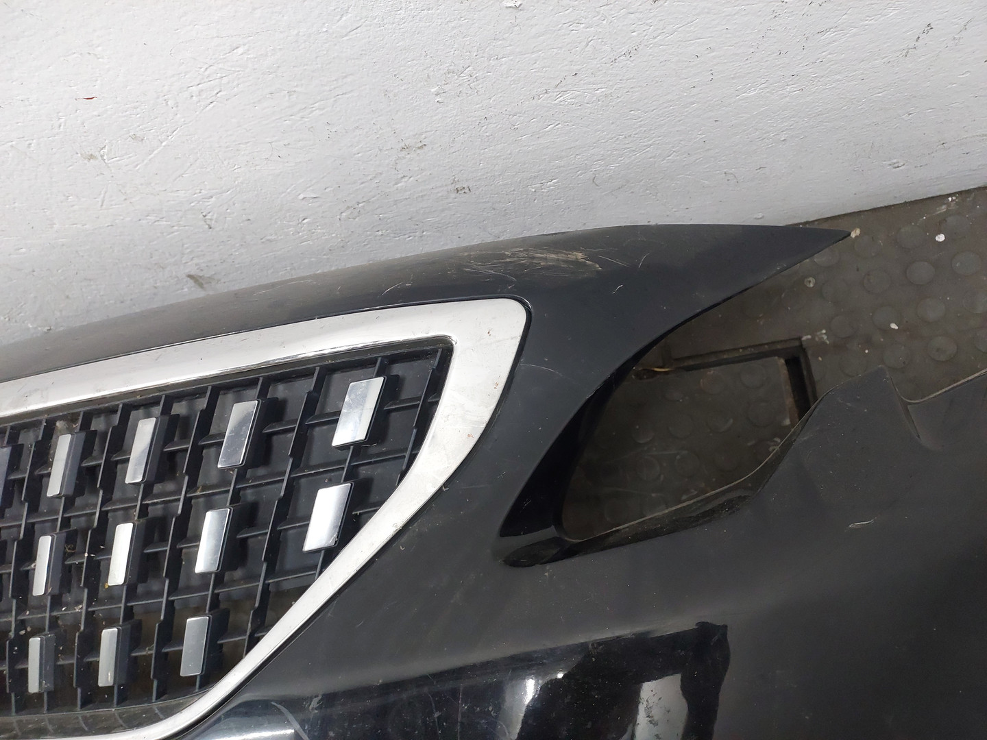 Бампер передний