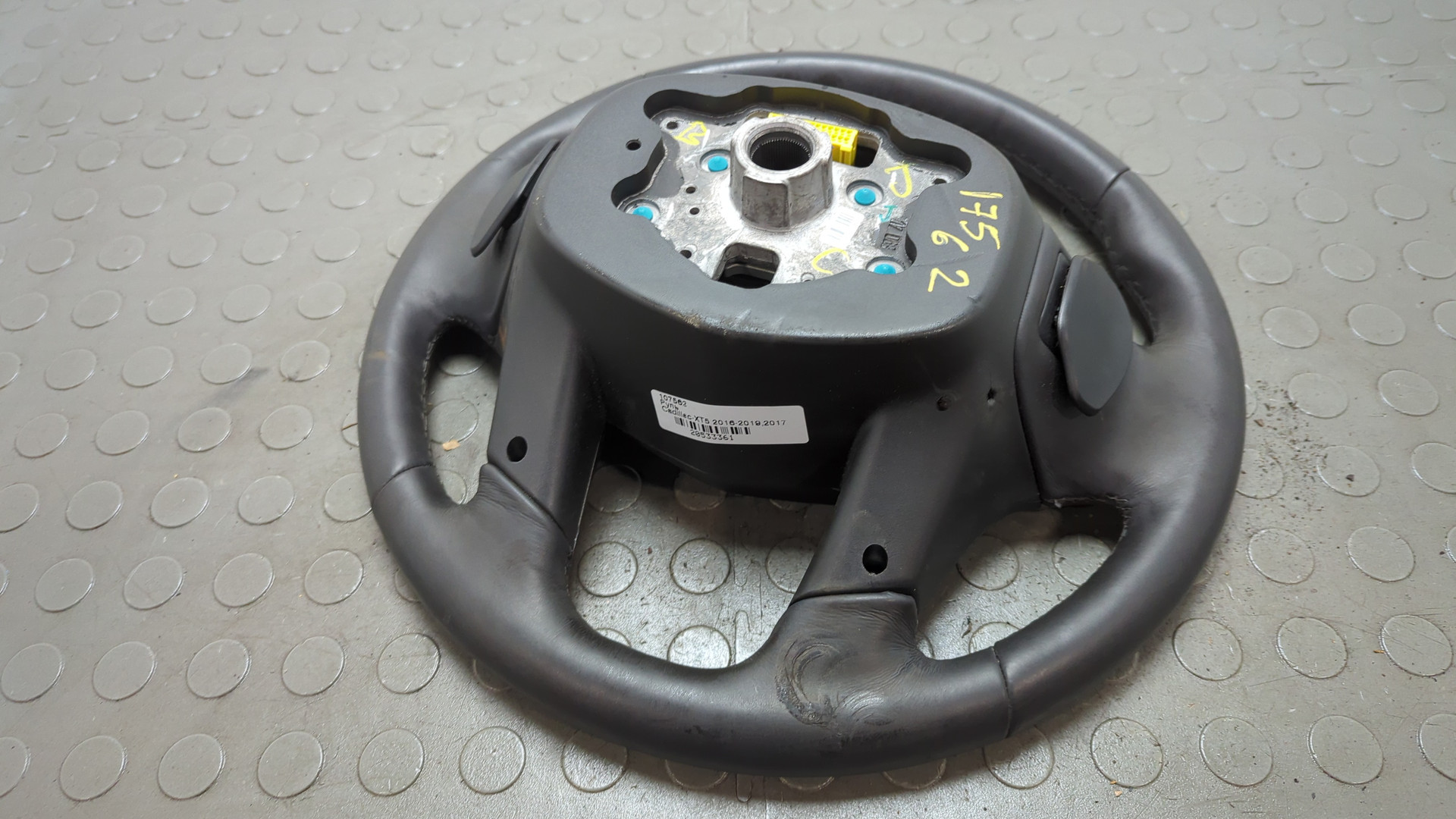 Рулевое колесо (руль)