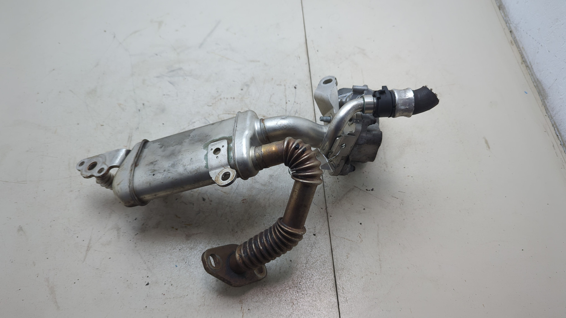 Клапан рециркуляции выхлопных газов (EGR)