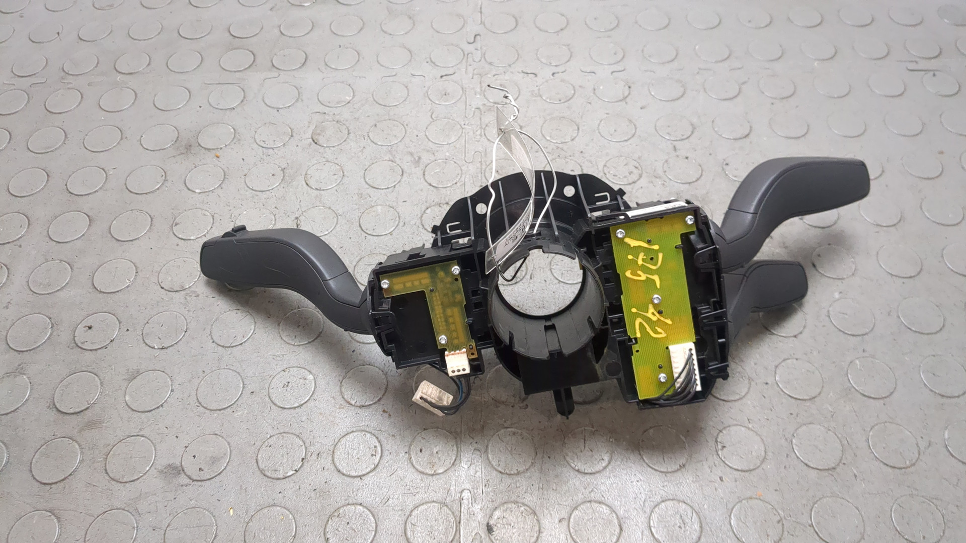 Переключатель подрулевой