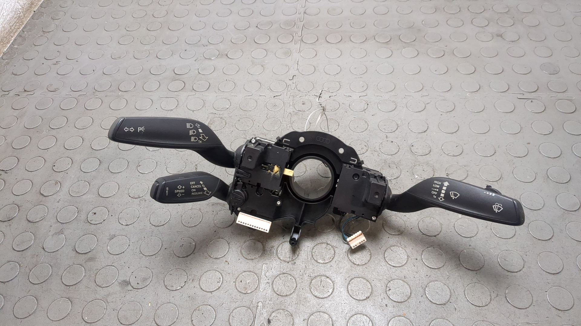 Переключатель подрулевой