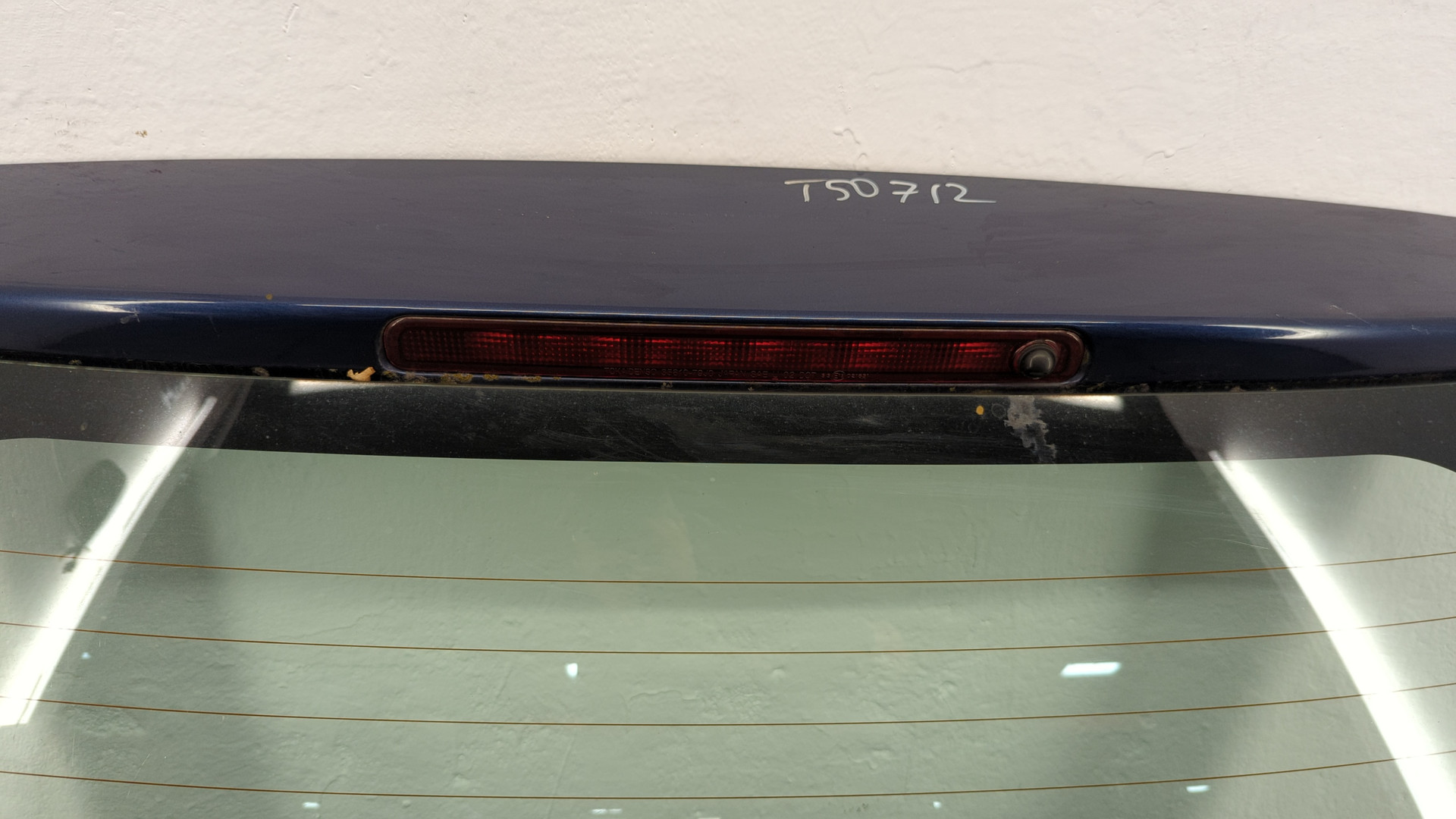 Дверь багажника