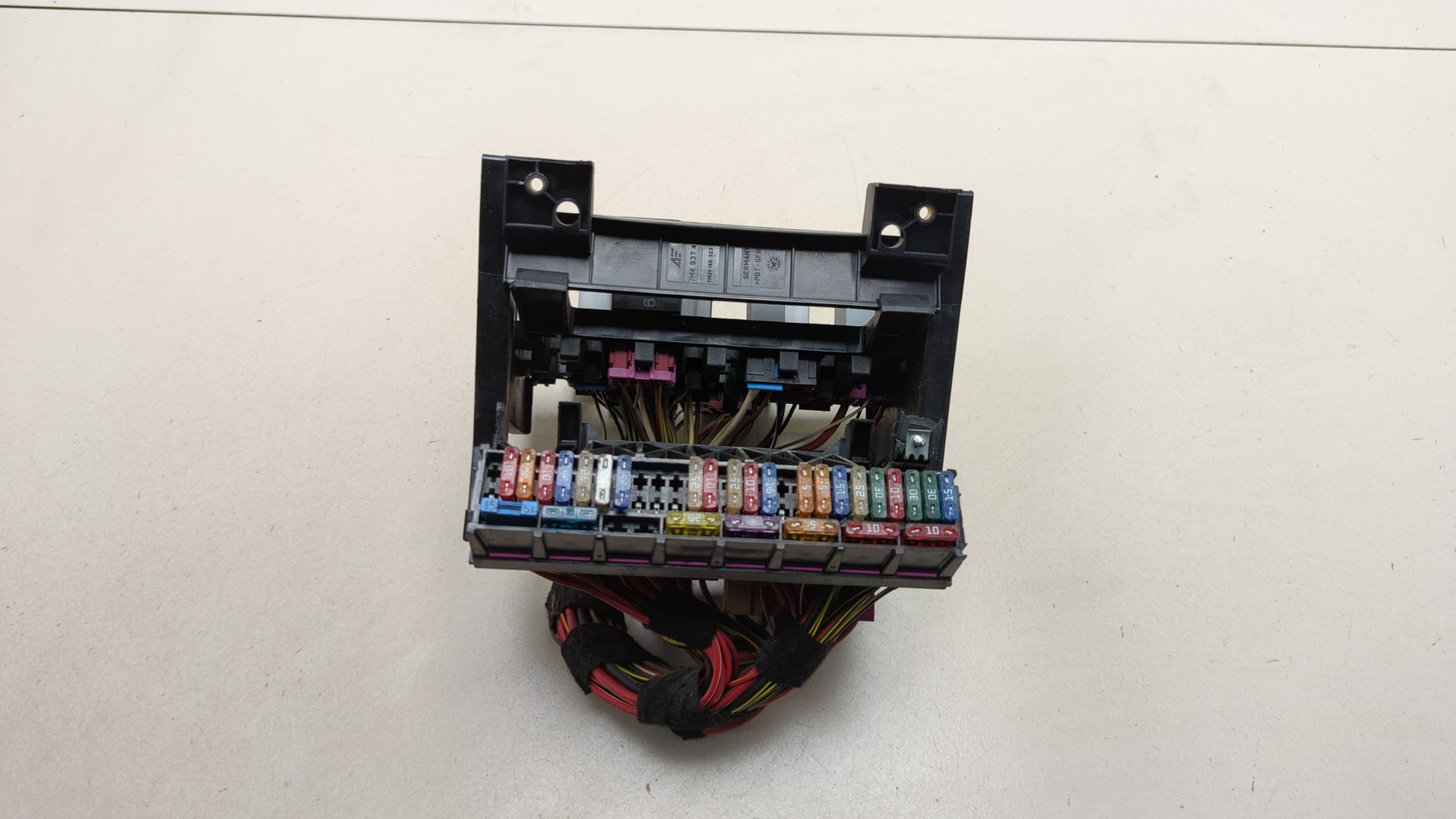 Блок предохранителей