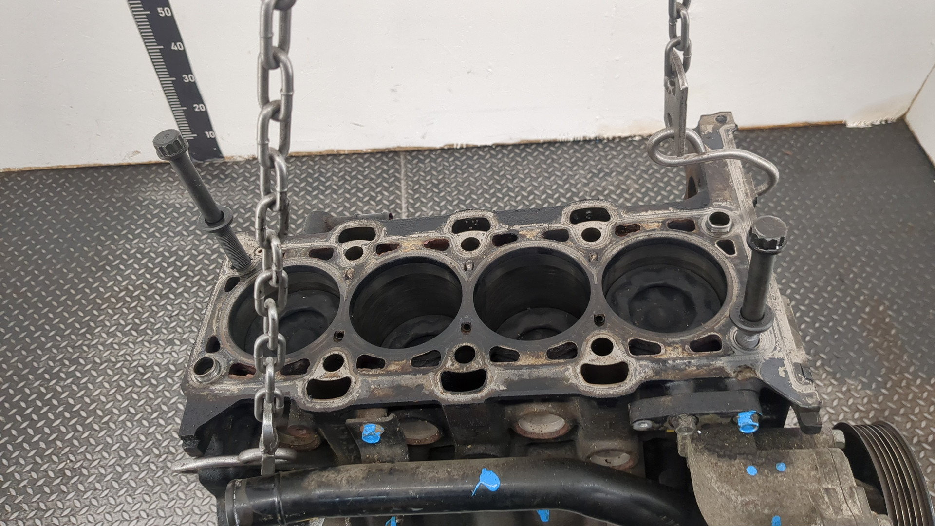 Блок двигателя