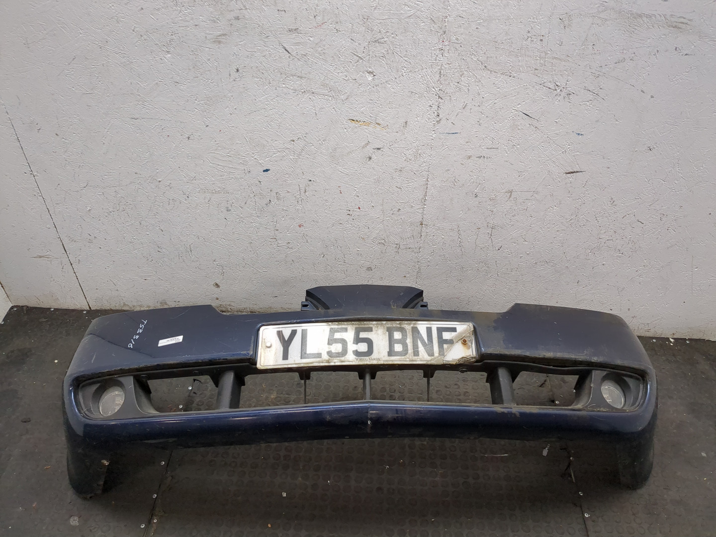 Бампер передний