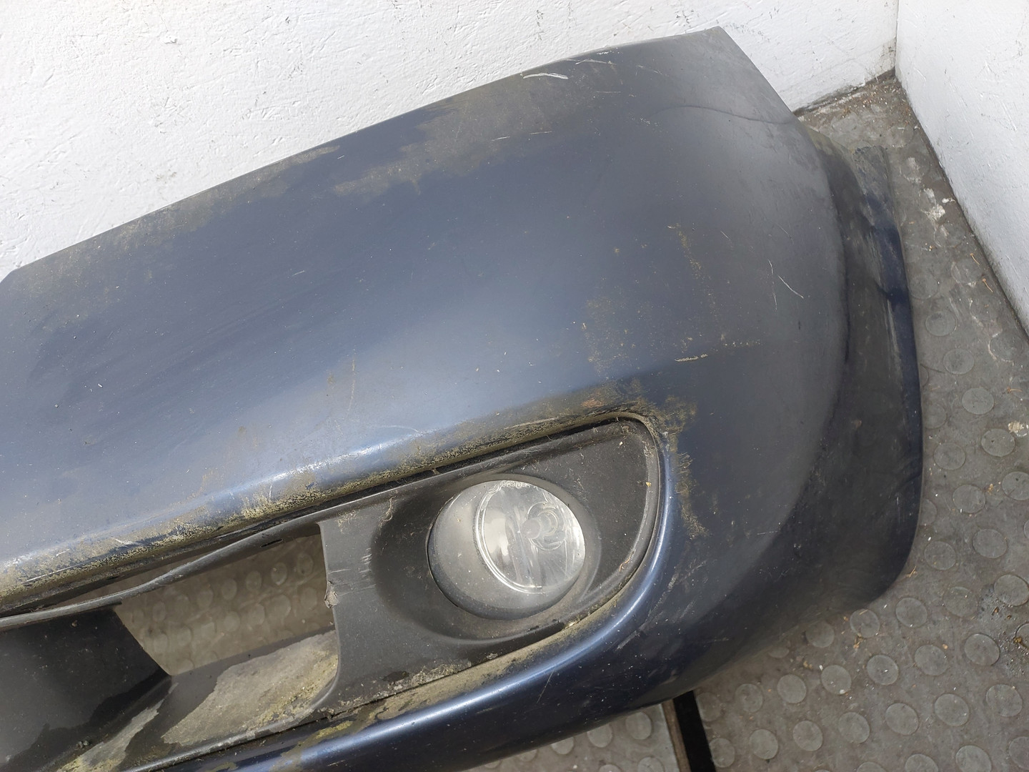 Бампер передний