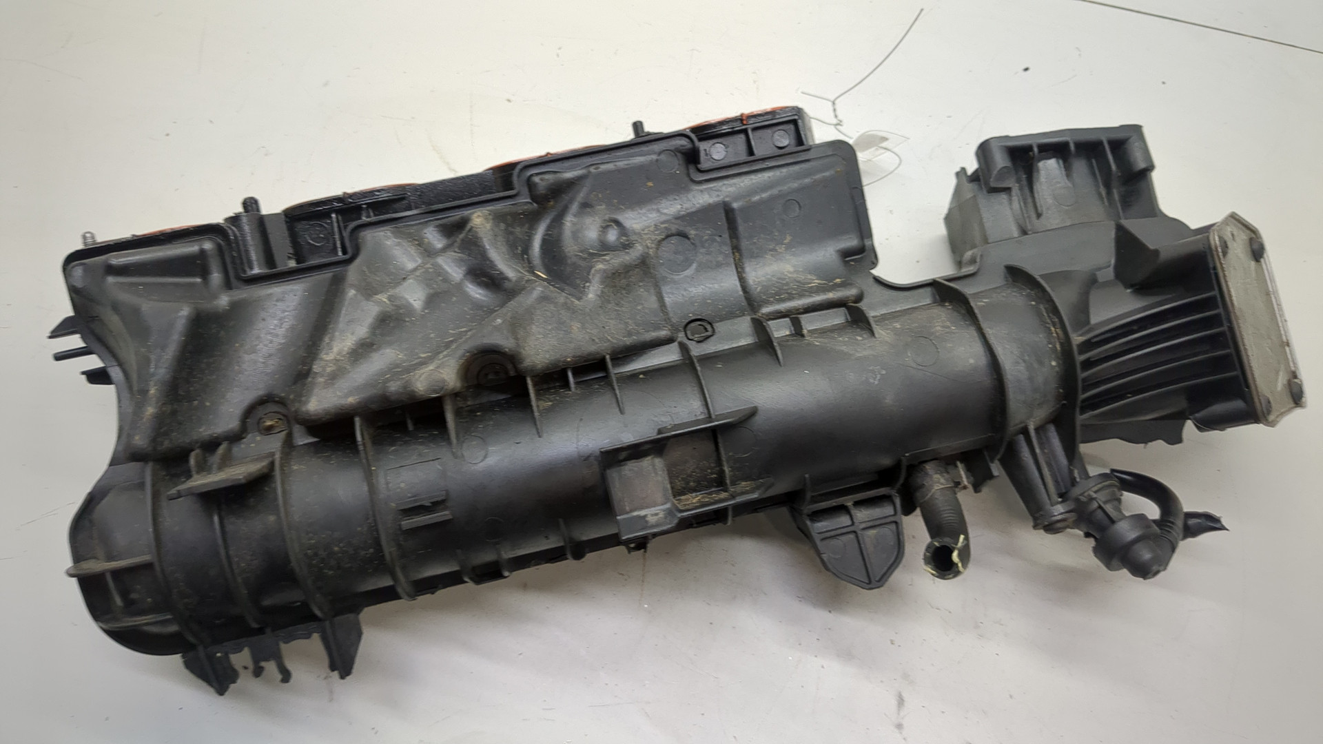 Коллектор впускной