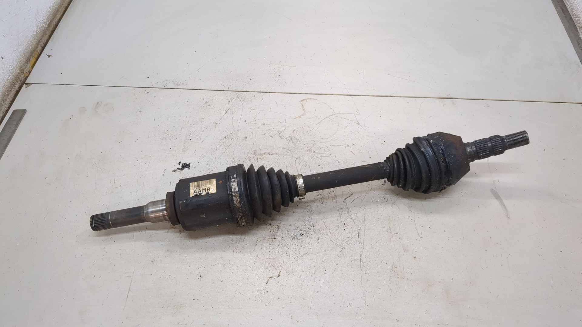 Полуось передняя правая