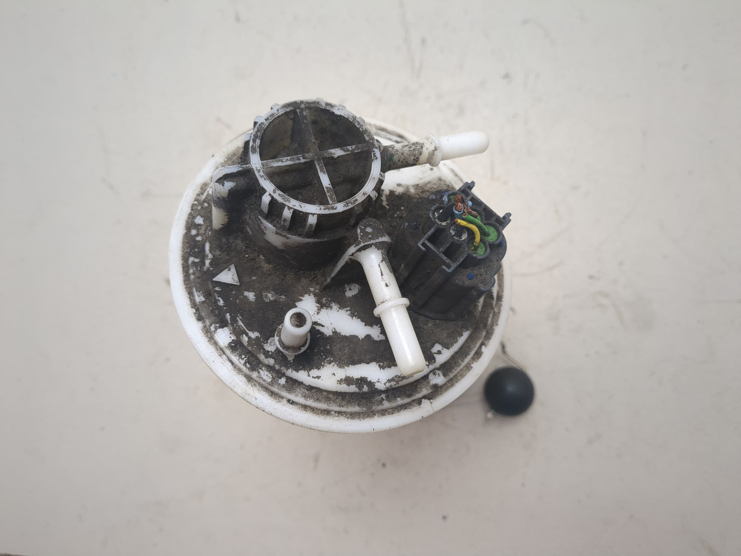 Насос топливный электрический