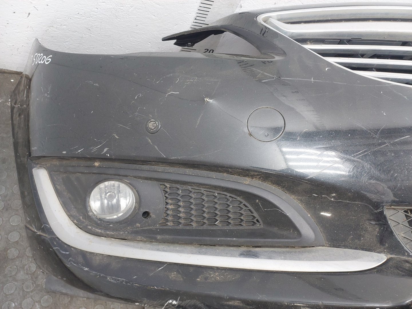 Бампер передний