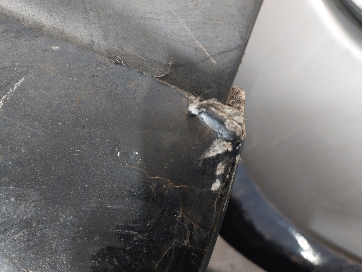 Бампер передний