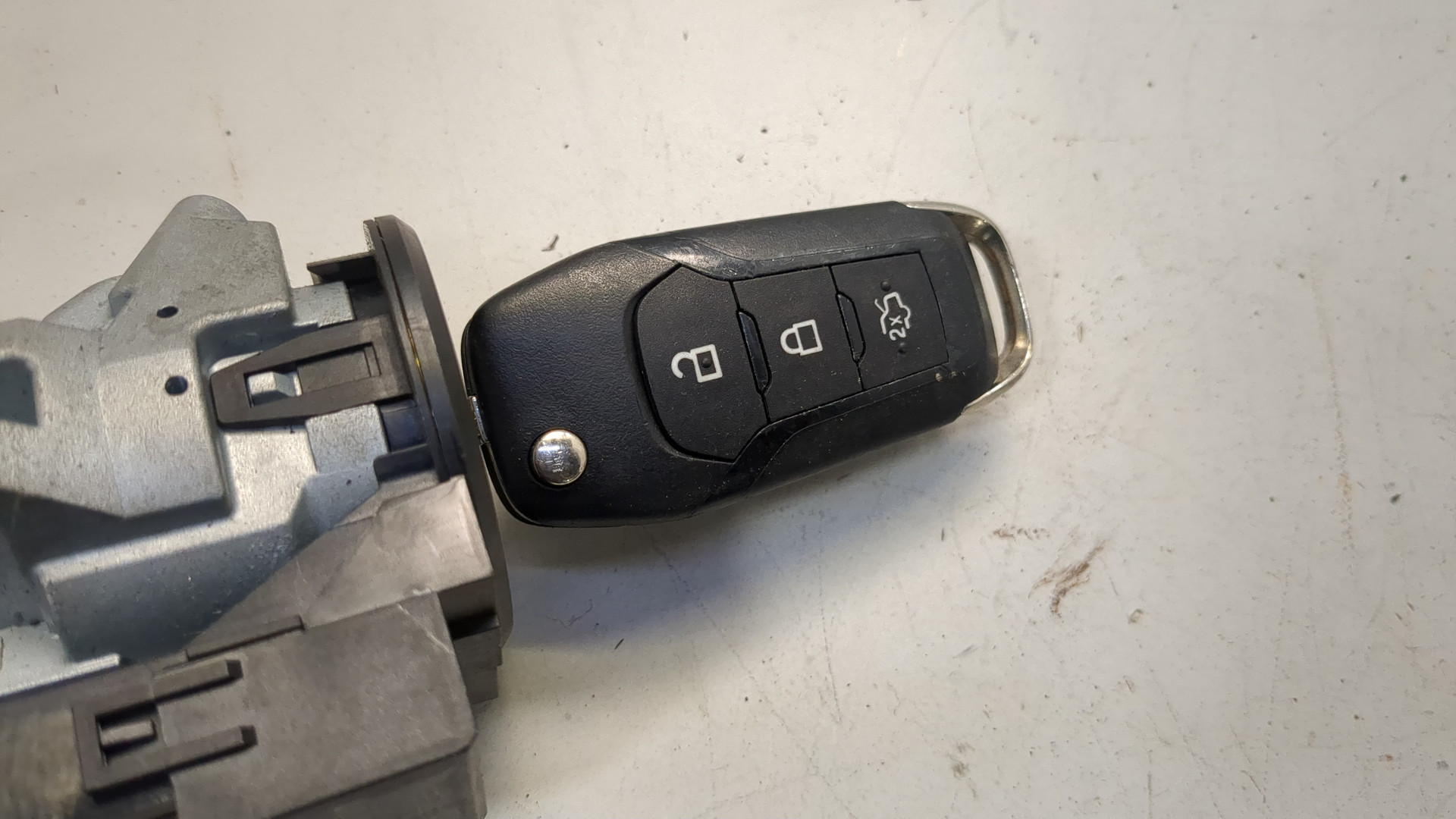 Замок зажигания