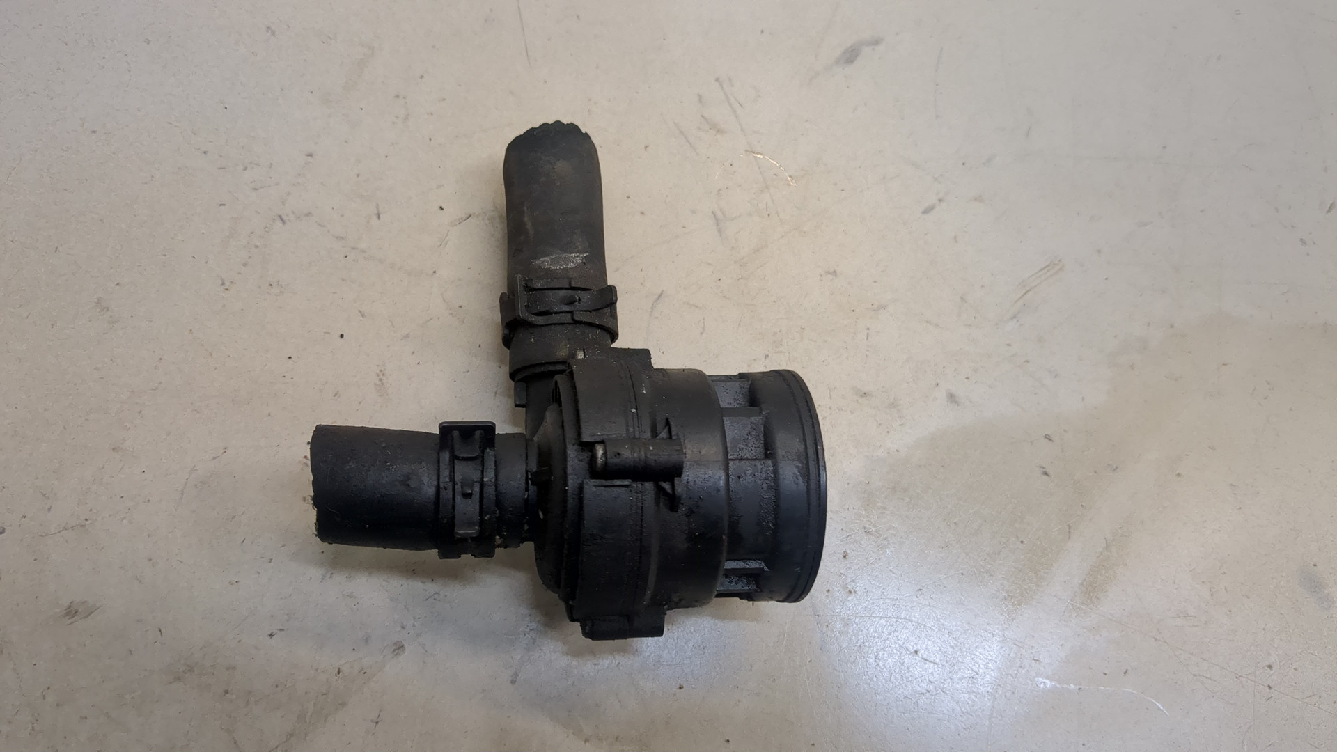 Насос водяной (помпа)