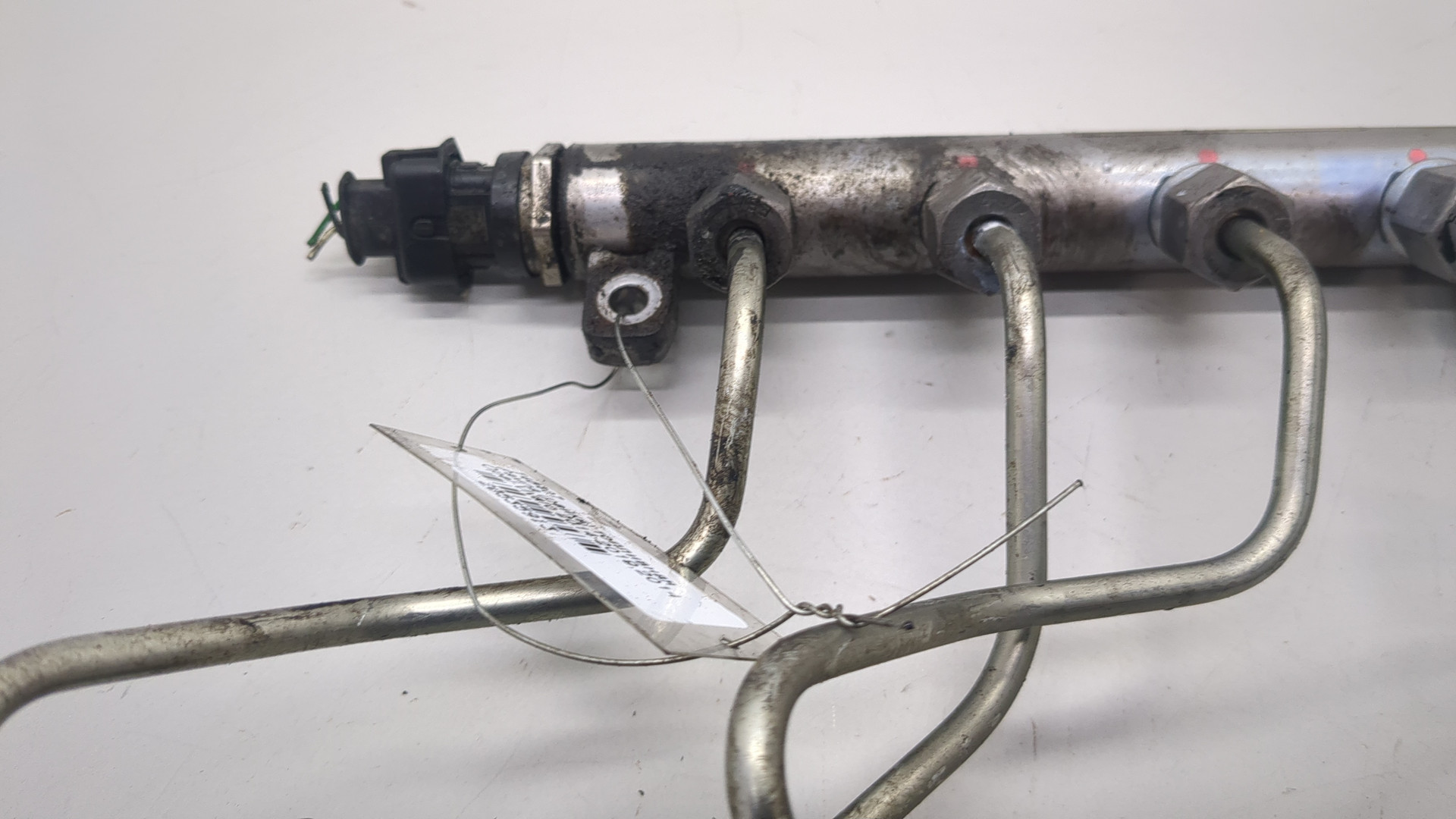 Рейка топливная (рампа)