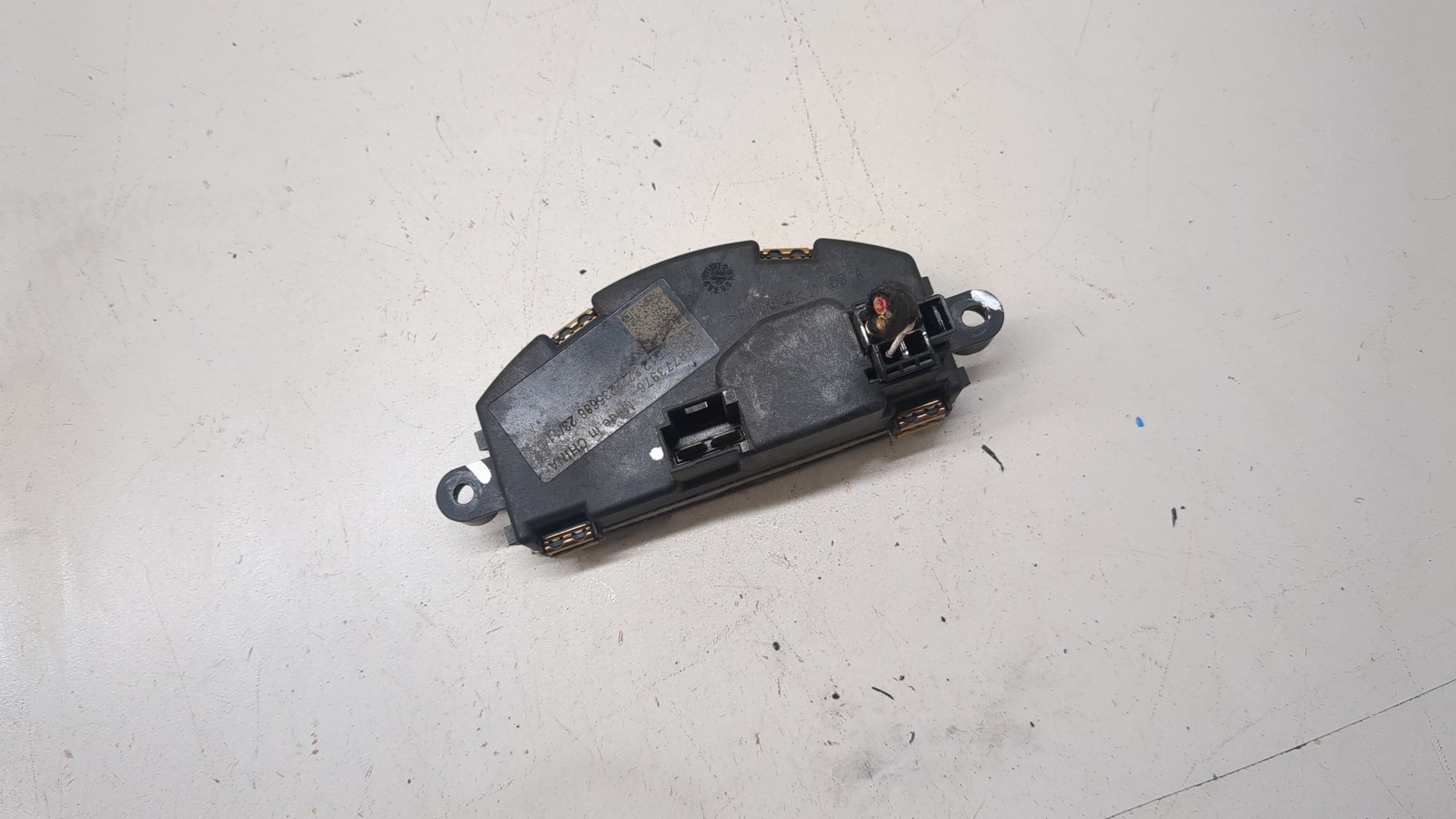 Резистор отопителя