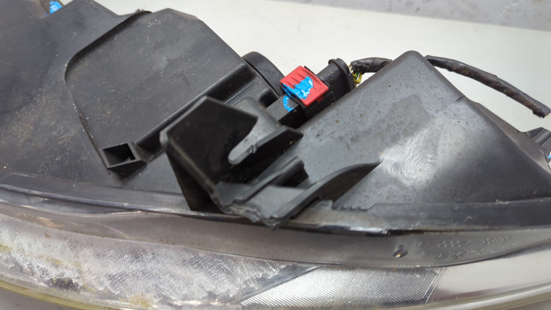 Фара правая