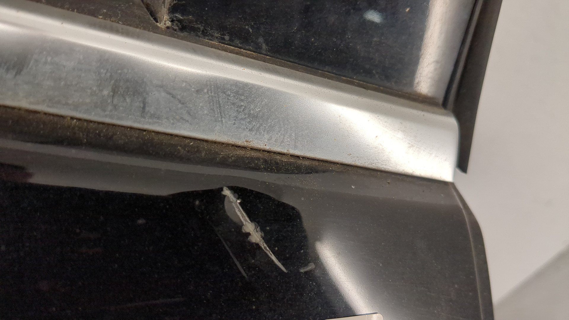 Дверь задняя правая